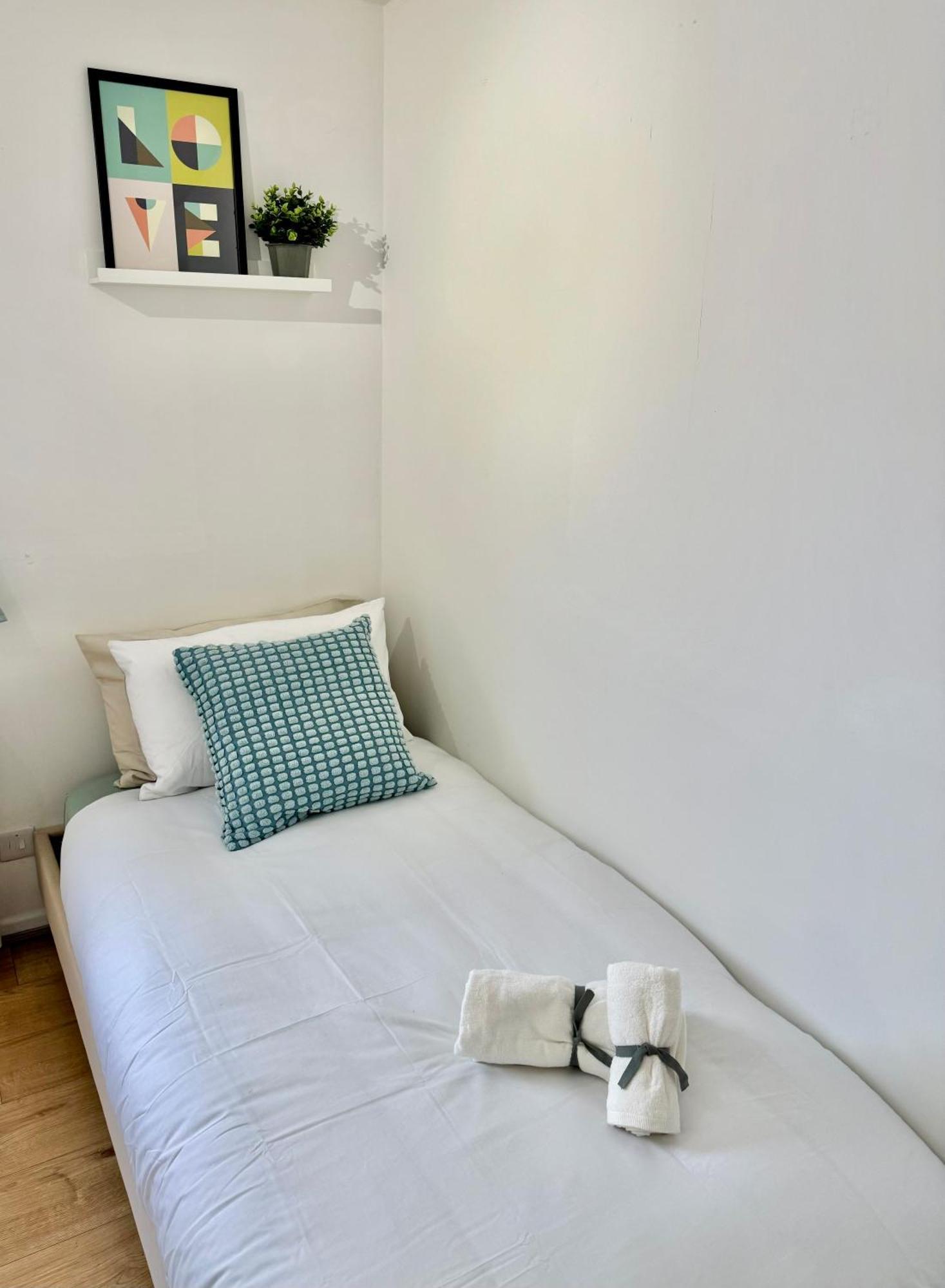 Tranquil 2 Bed Near Downtown & Free Parking * Londres
