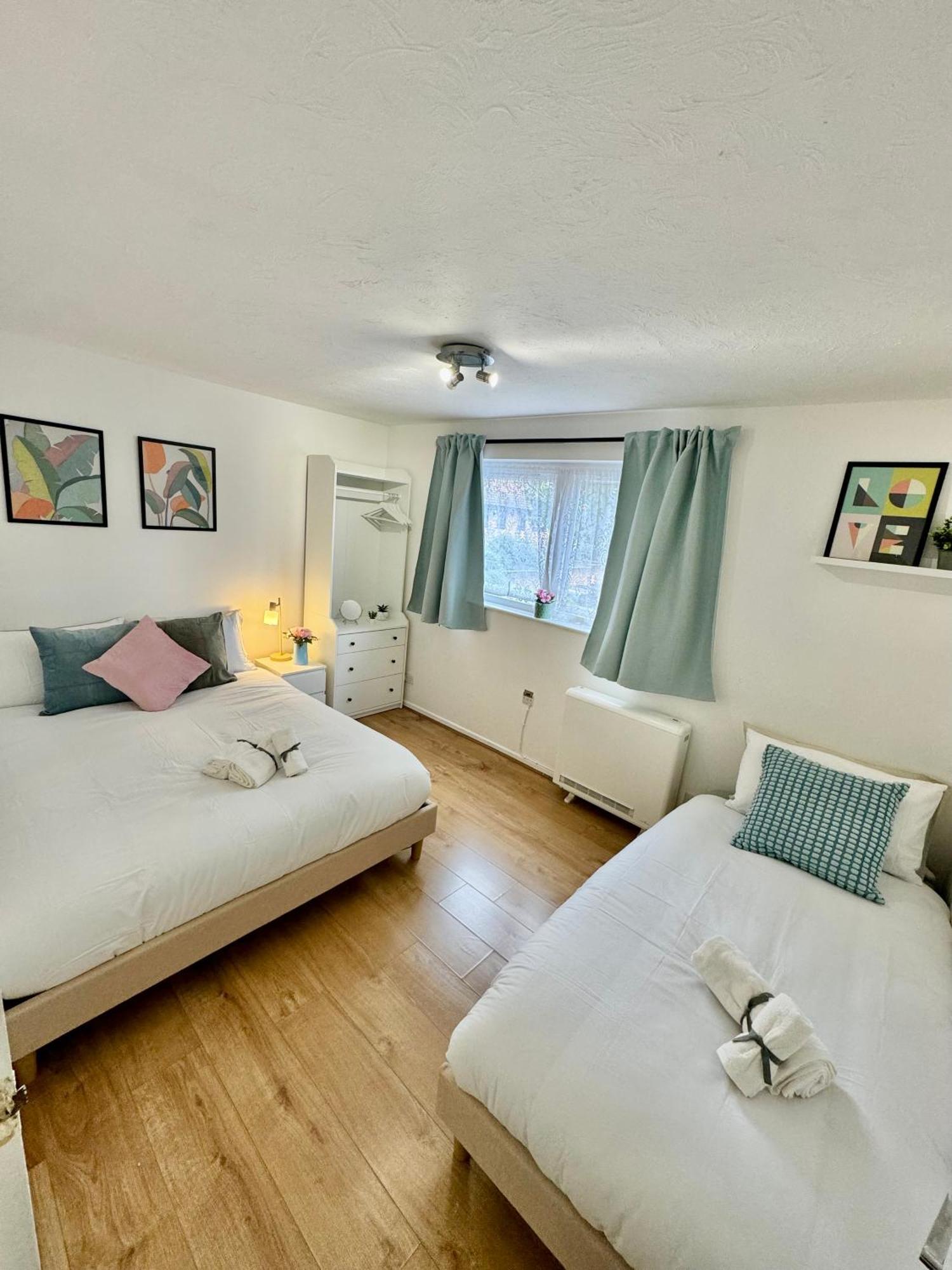 Tranquil 2 Bed Near Downtown & Free Parking Apartamento *