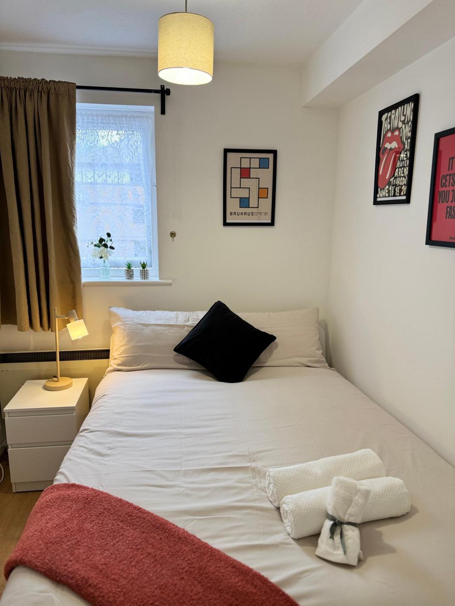 Apartamento Tranquil 2 Bed Near Downtown & Free Parking