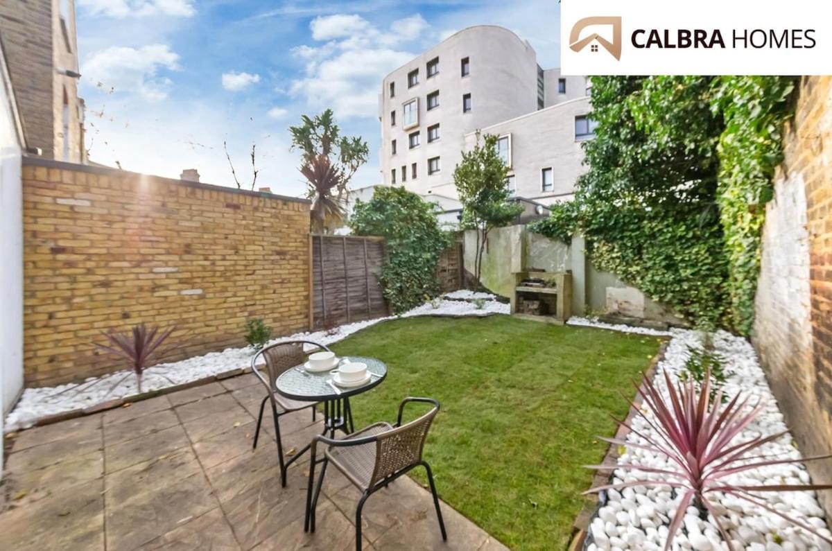 Urban Hideaway, Private Garden, 2 Mins To Station Appartement Londres