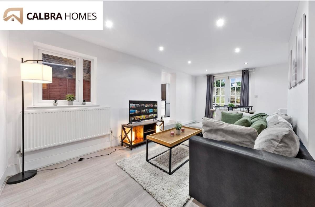 Appartement Urban Hideaway, Private Garden, 2 Mins To Station