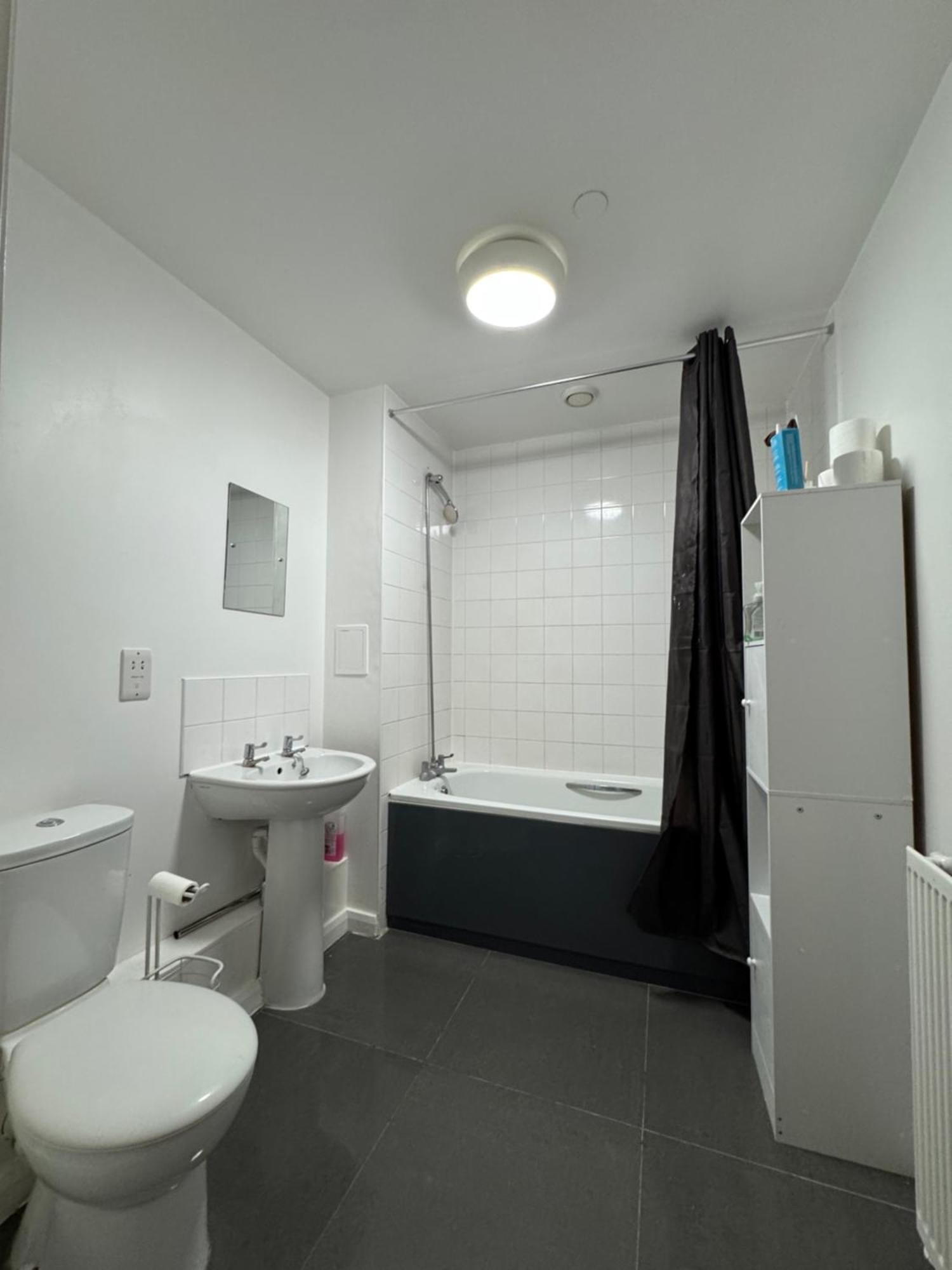 Cozy 2 Bed Flat 5min Walk To Stratford Westfield Londres