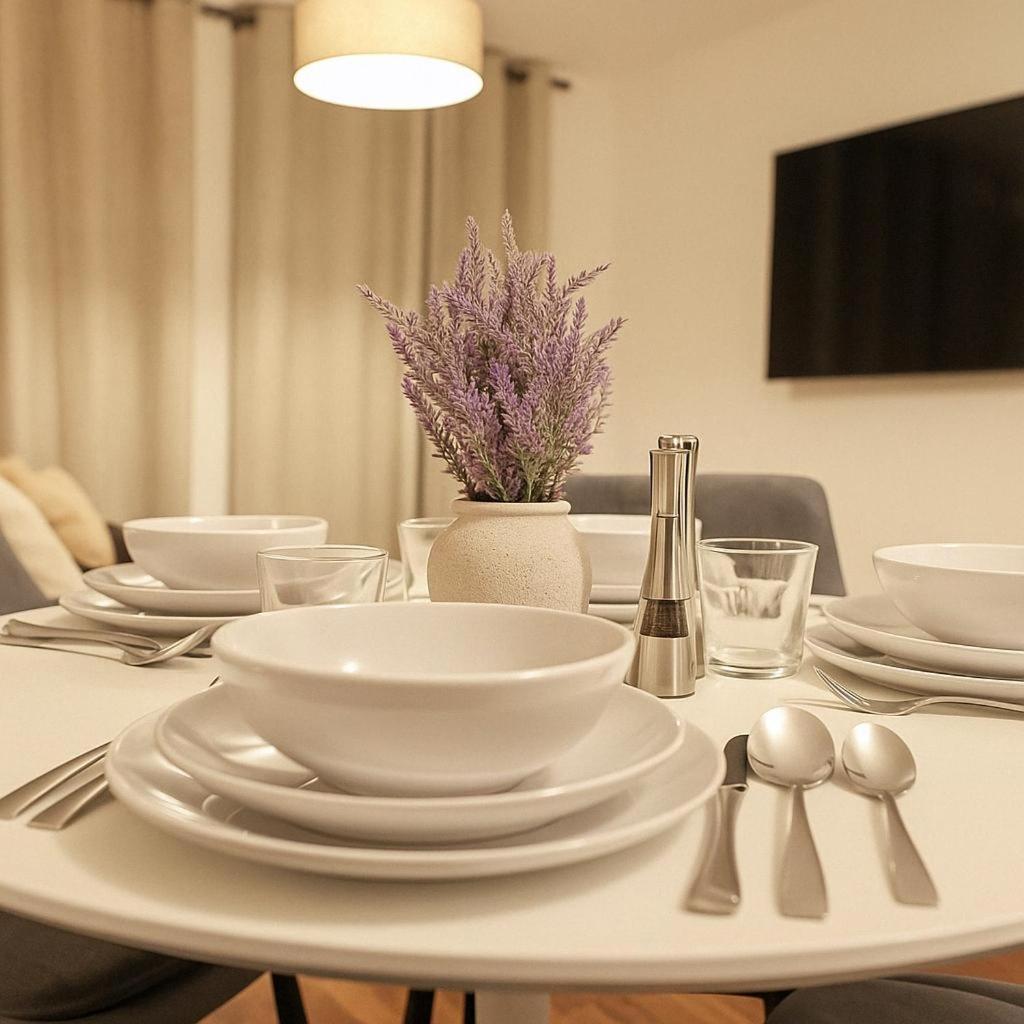 Charming 2 Bedroom Flat In The Heart Of London, 2 Mins To Trafalgar Square!