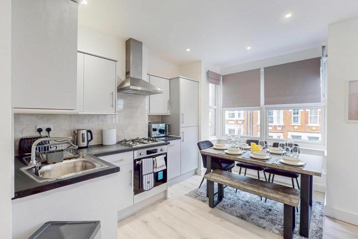 Appartement Modern 3br Apt,25 Min To Aeltc Tennis Championship Londres