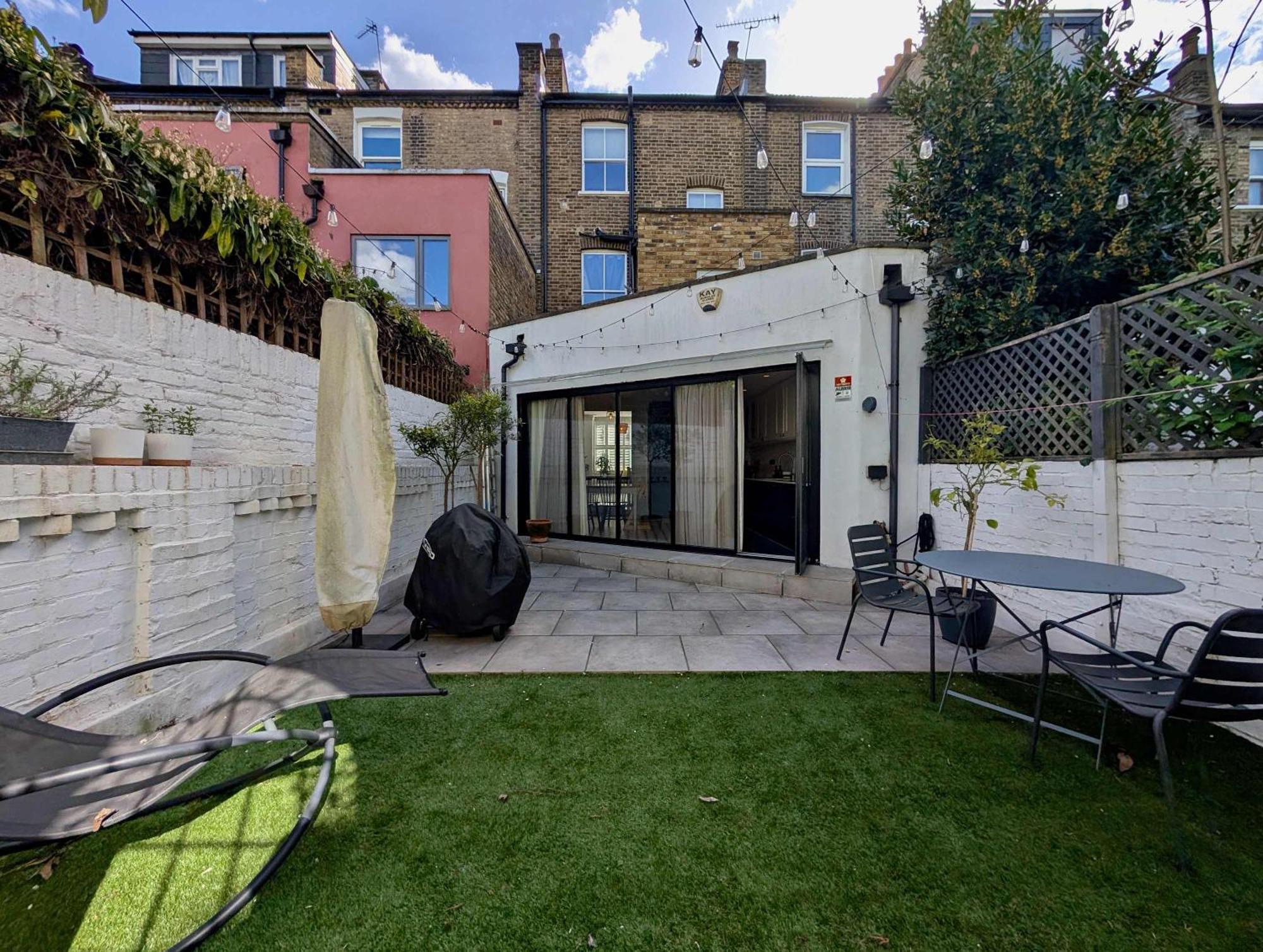 Chic With Backyard Near Emirates Stadium *