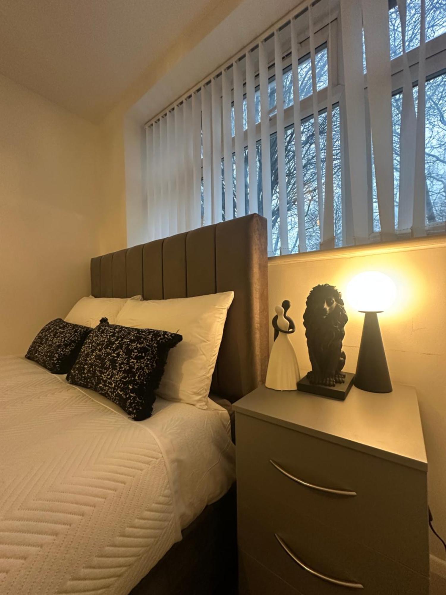 Luxury 2 Bed In Kingscross, St Pancras! With Parking * Londres
