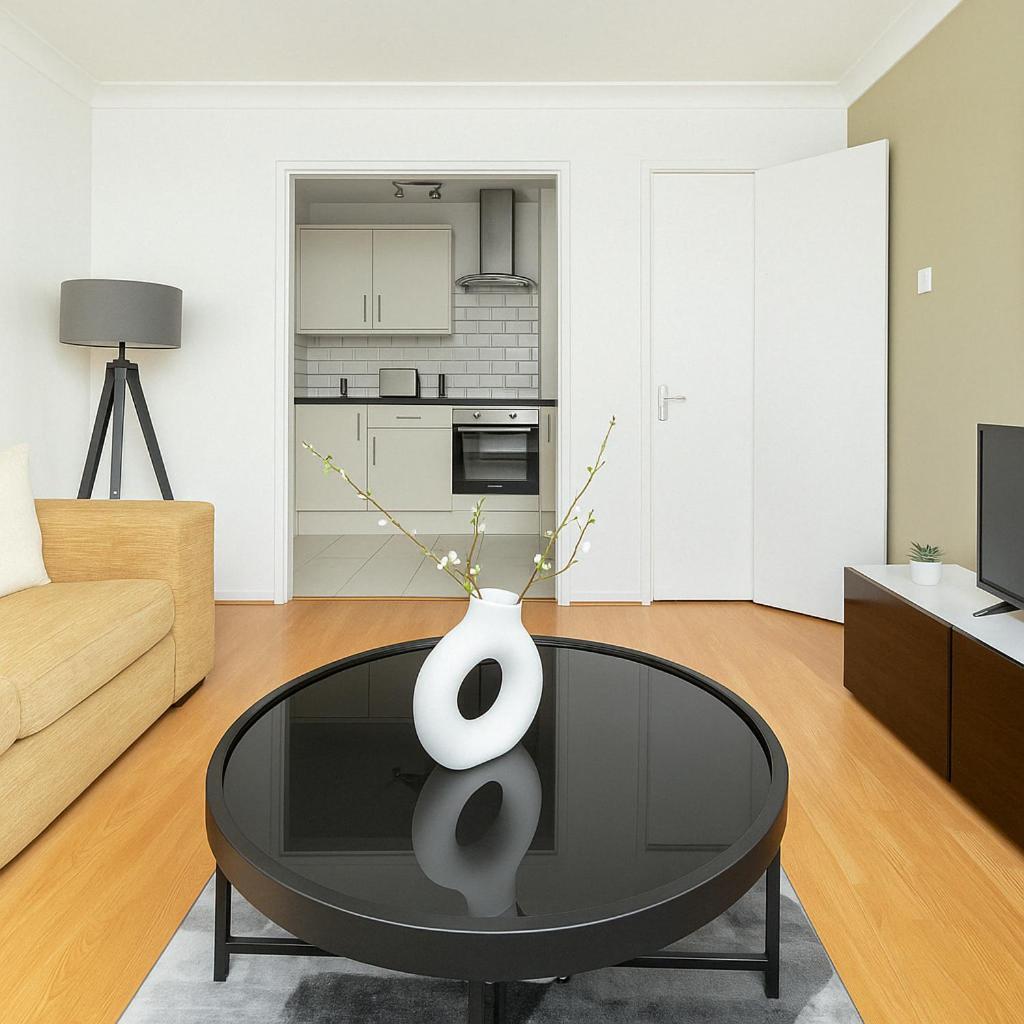 2 Bed Flat In Bridge *
