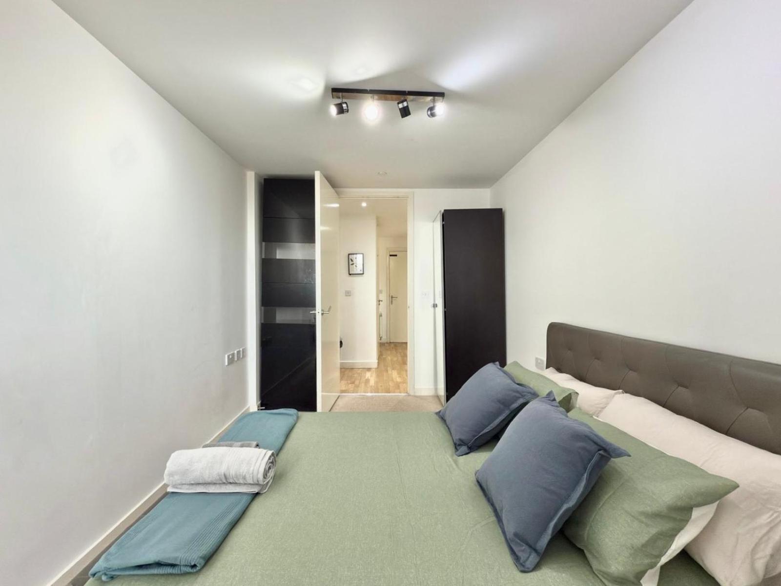 Stylish 2-bed Flat With Parking * Londres