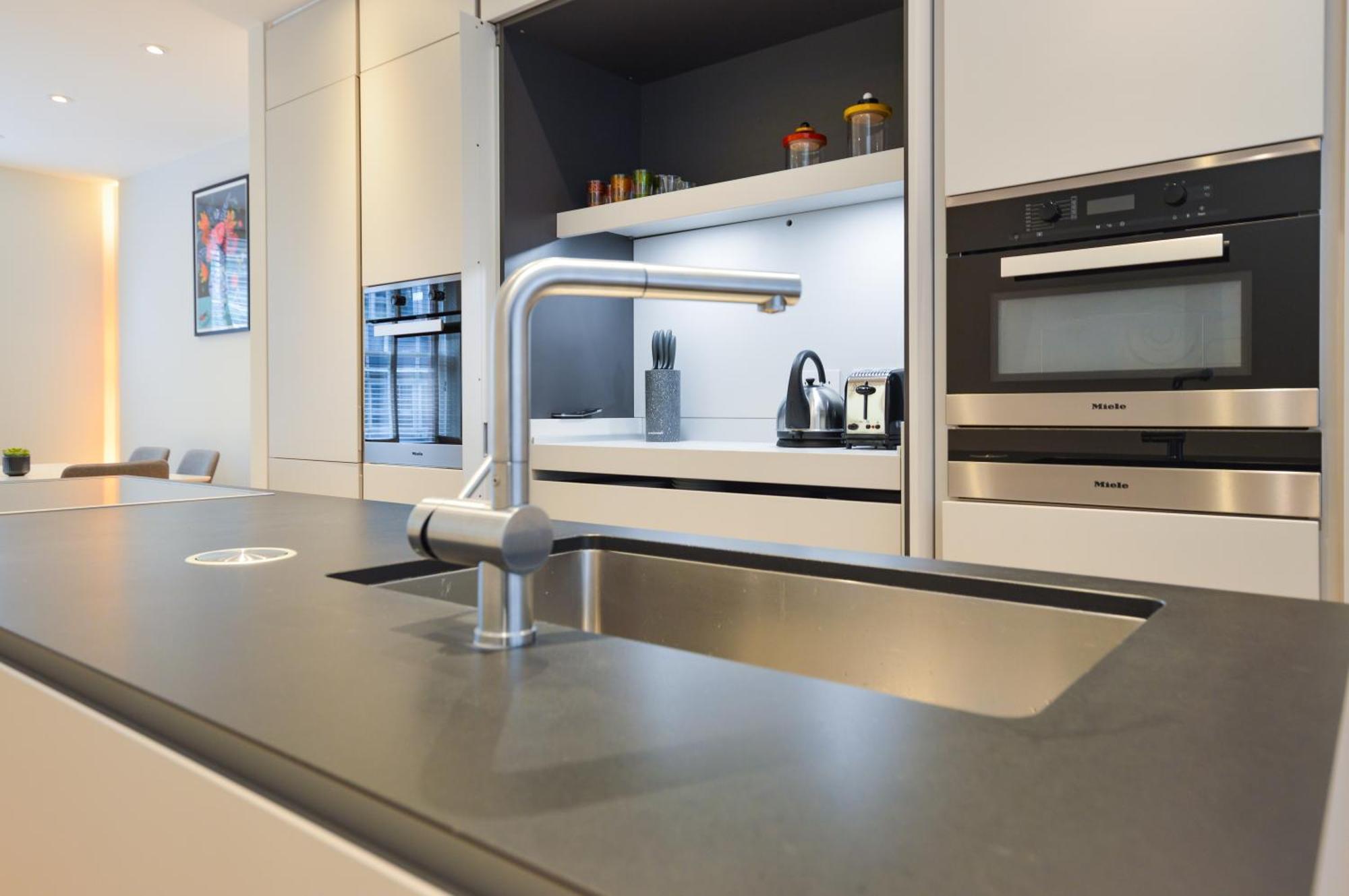 Noho 132 Serviced By Concept Apartamento Londres