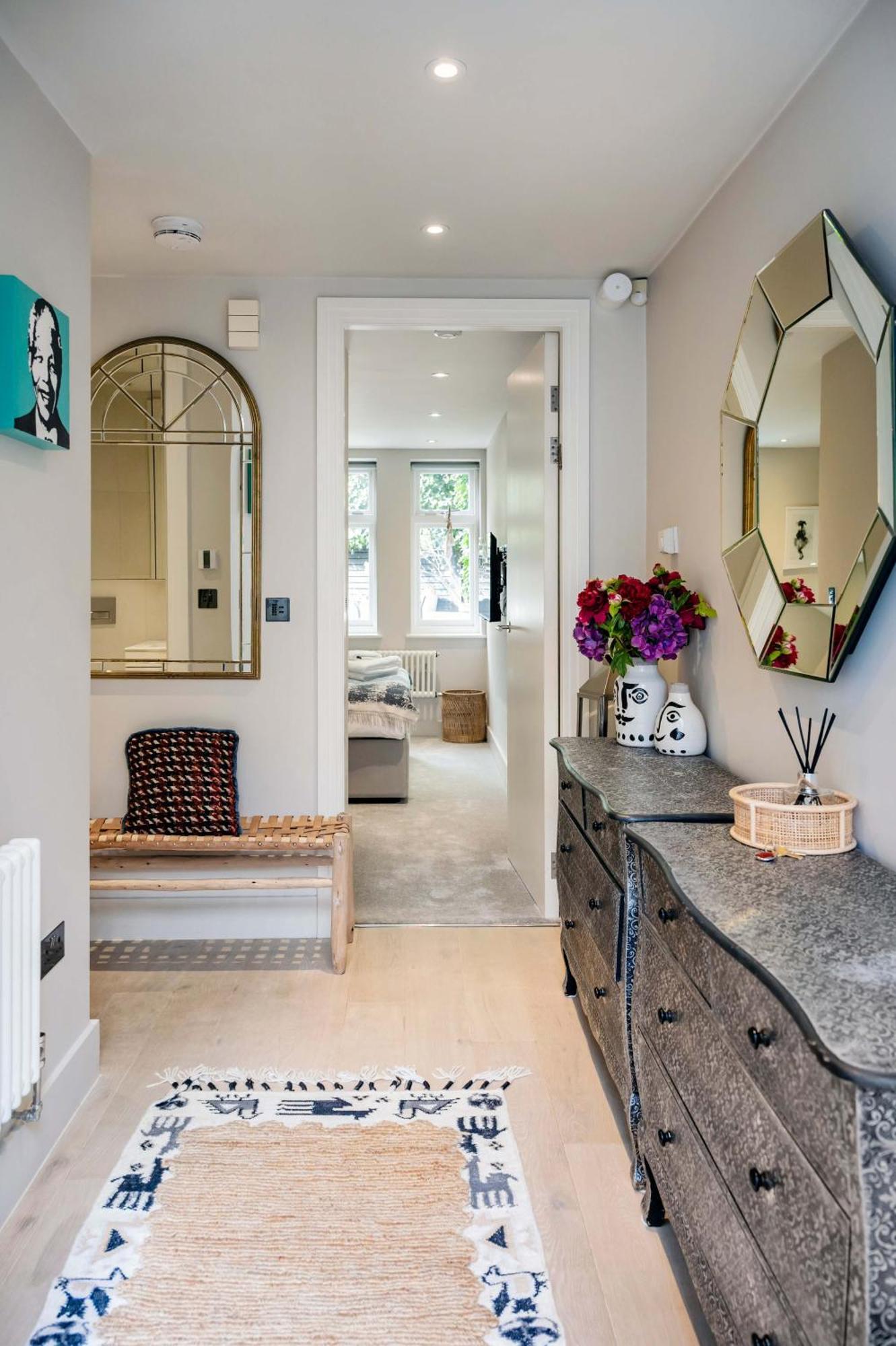 The Bohemian Rhapsody, Hampstead - By Out Of Office Lifestyle
