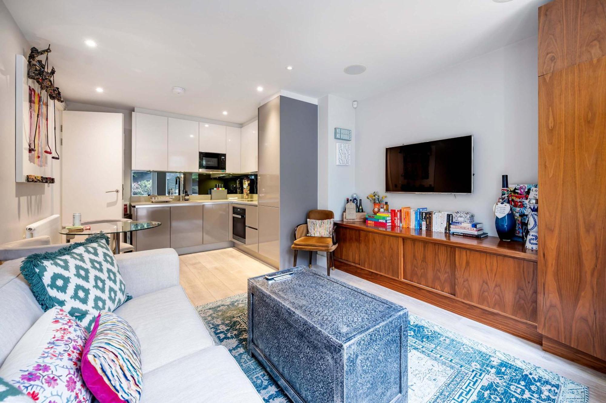 The Bohemian Rhapsody, Hampstead - By Out Of Office Lifestyle * Londres