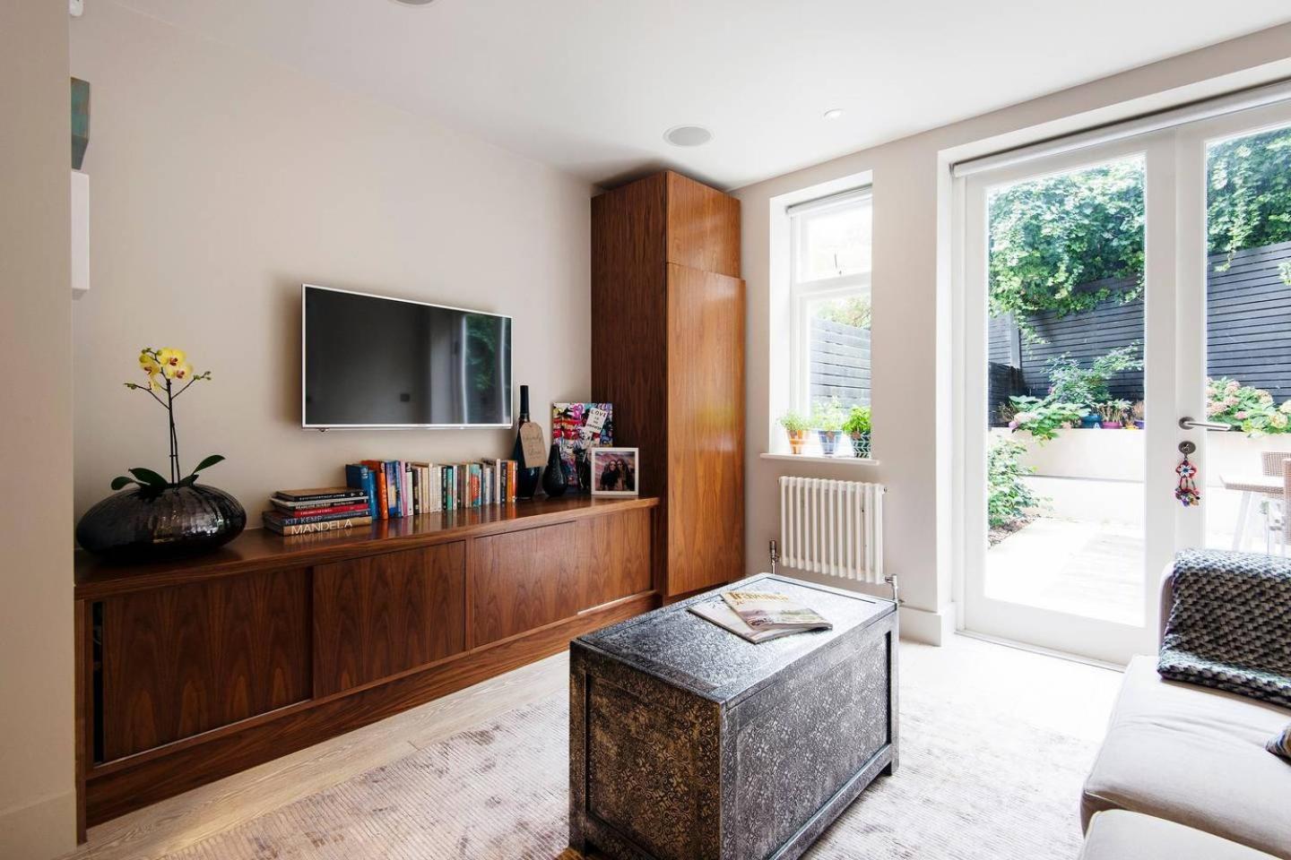 The Bohemian Rhapsody, Hampstead - By Out Of Office Lifestyle