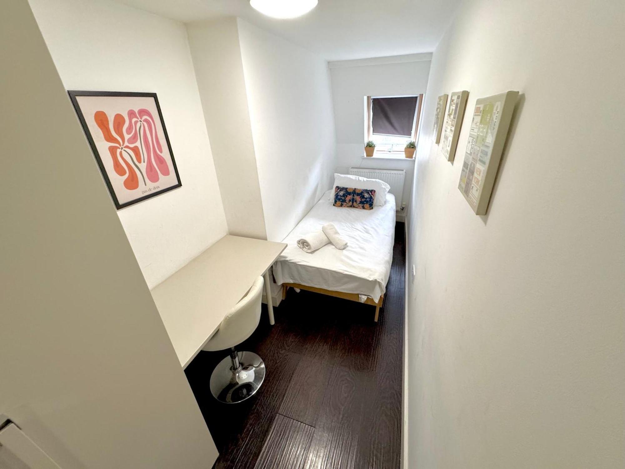 Charlotte Street By News Londen