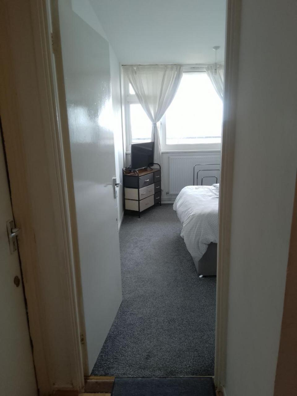 Double In A Cosy Flat In Tooting *