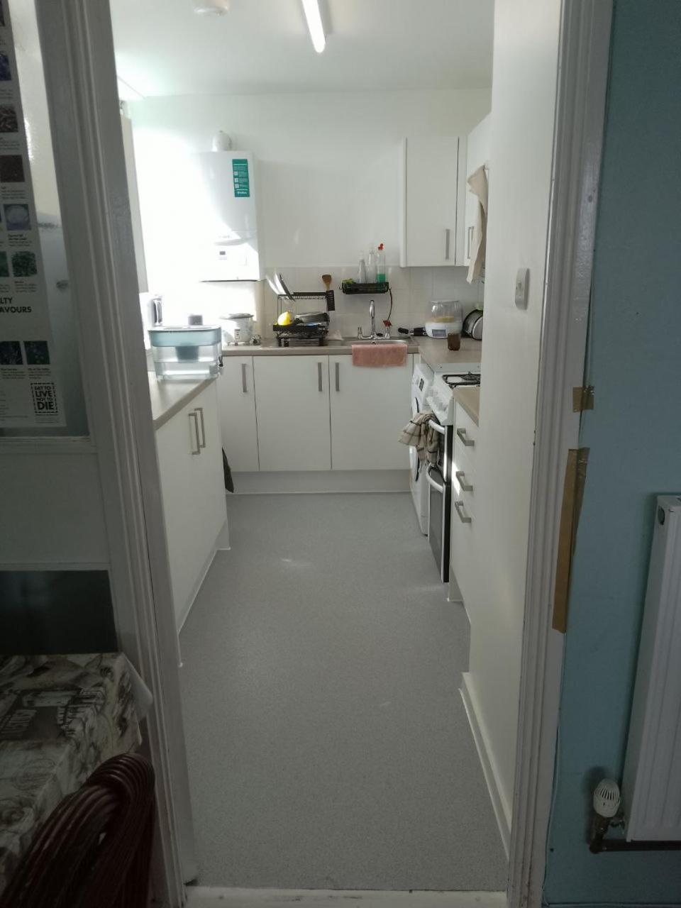 Double In A Cosy Flat In Tooting * London