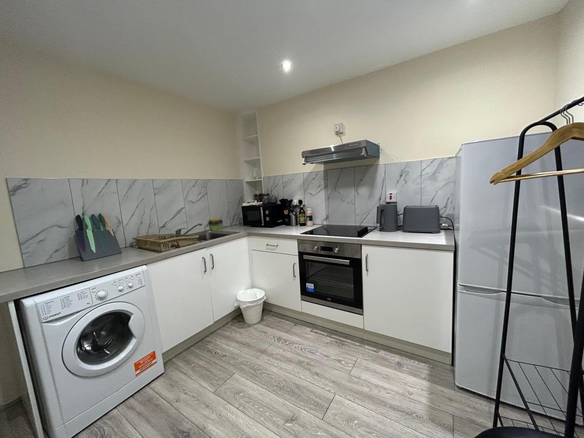 Shoreditch - And In The Apartamento