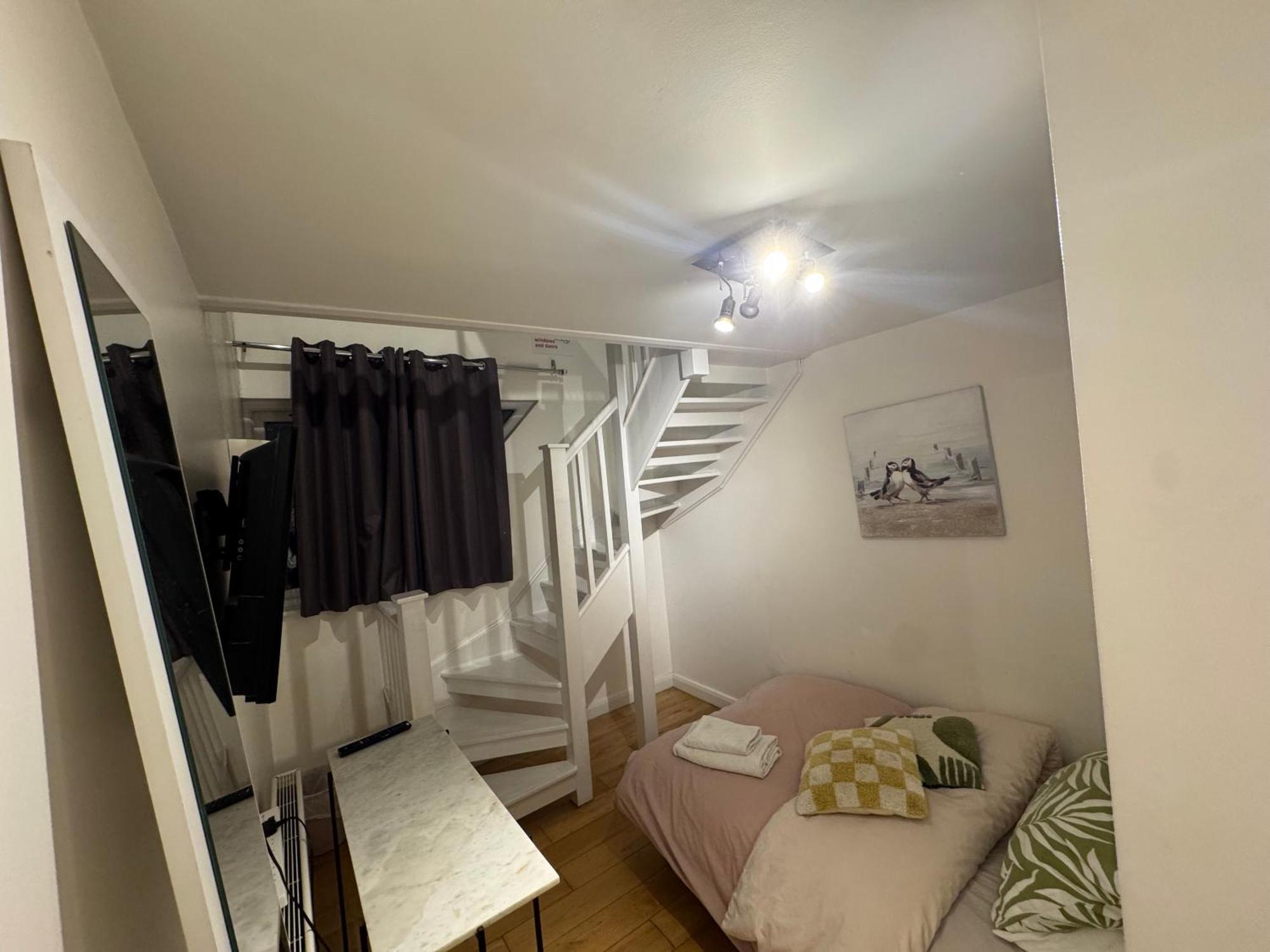 Casa de hóspedes Cozy Rooms Near Central London