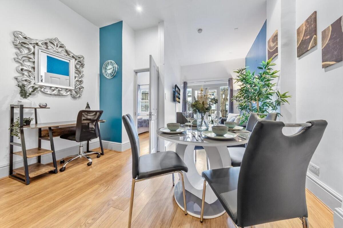 Apartamento Luxurious 3 Bedroom Flat With Balcony In Kensington For 7 Next To Station Near Harrods Londres