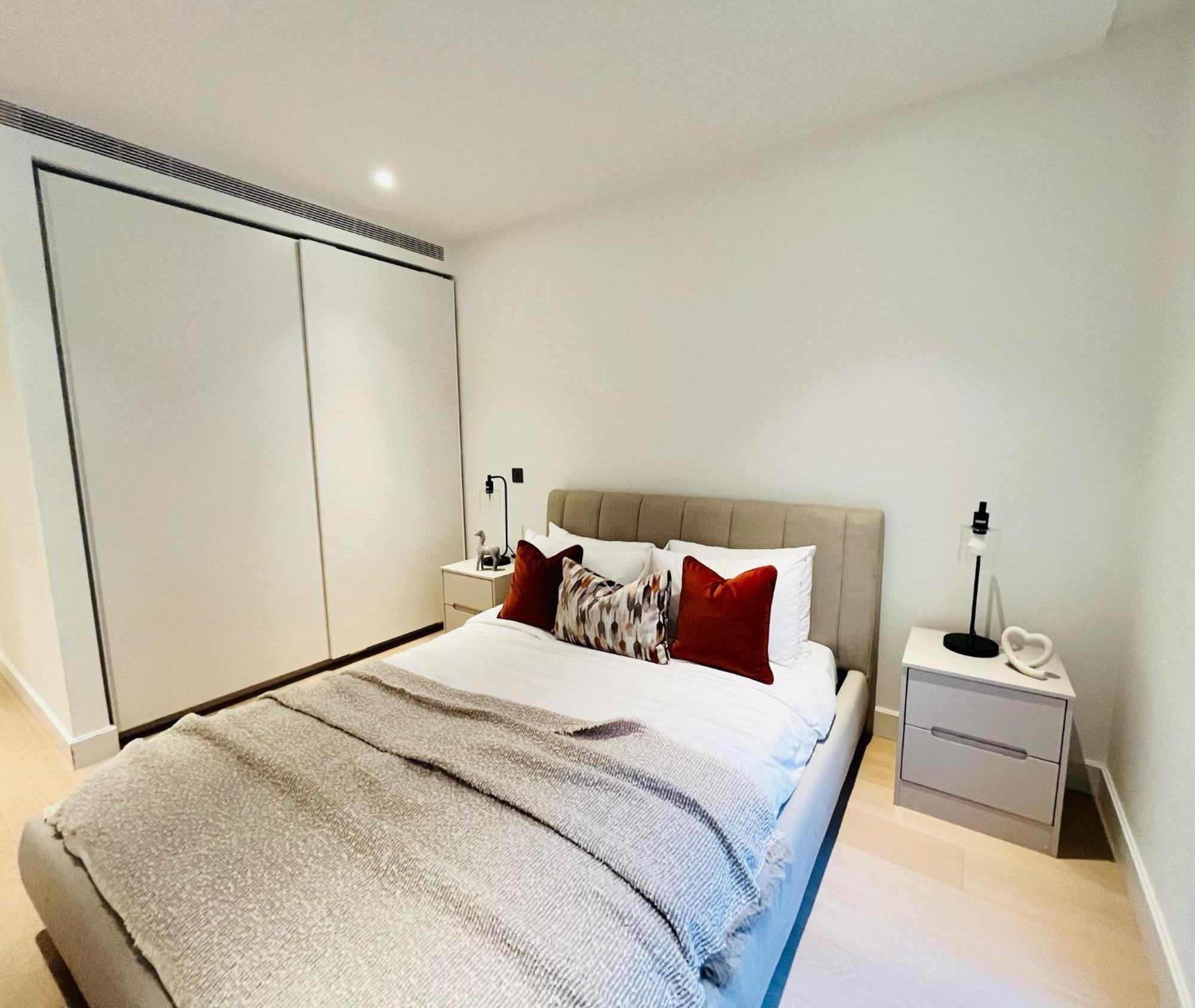 Appartement Luxury In White Living - Ideal For Family & Business
