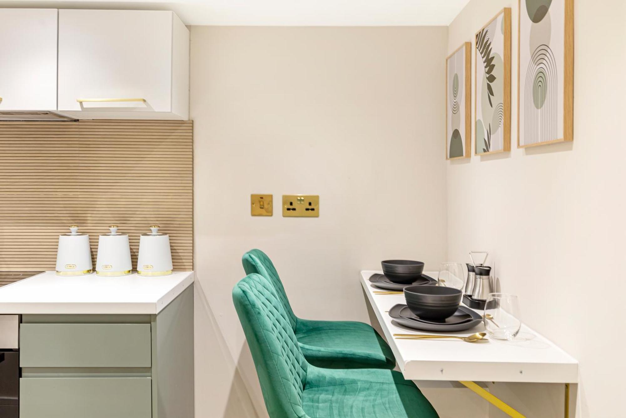Stylish Gem Next Transport Easy Access Ctr * Londres