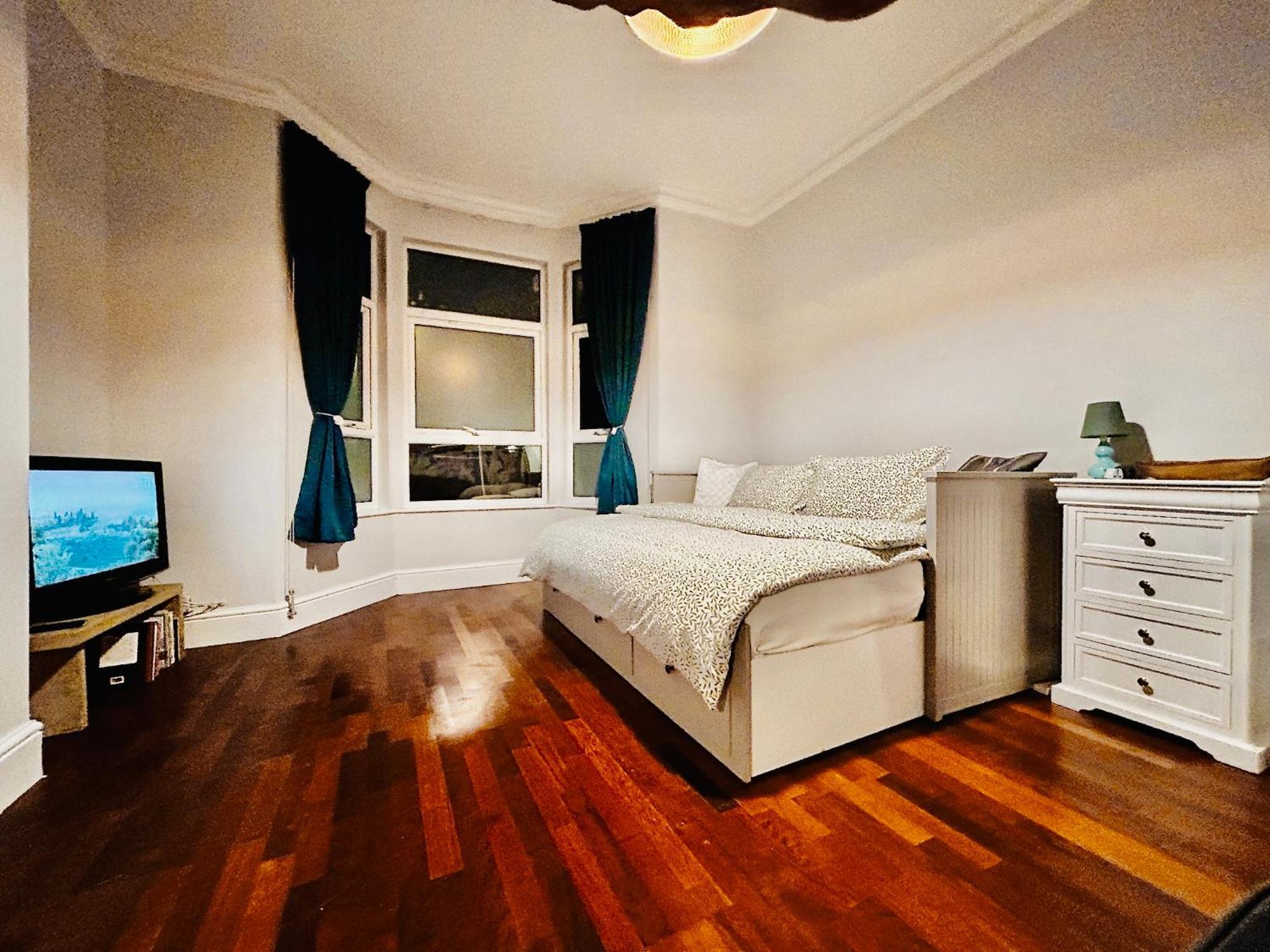 Rest Boutique Willesden * Londres