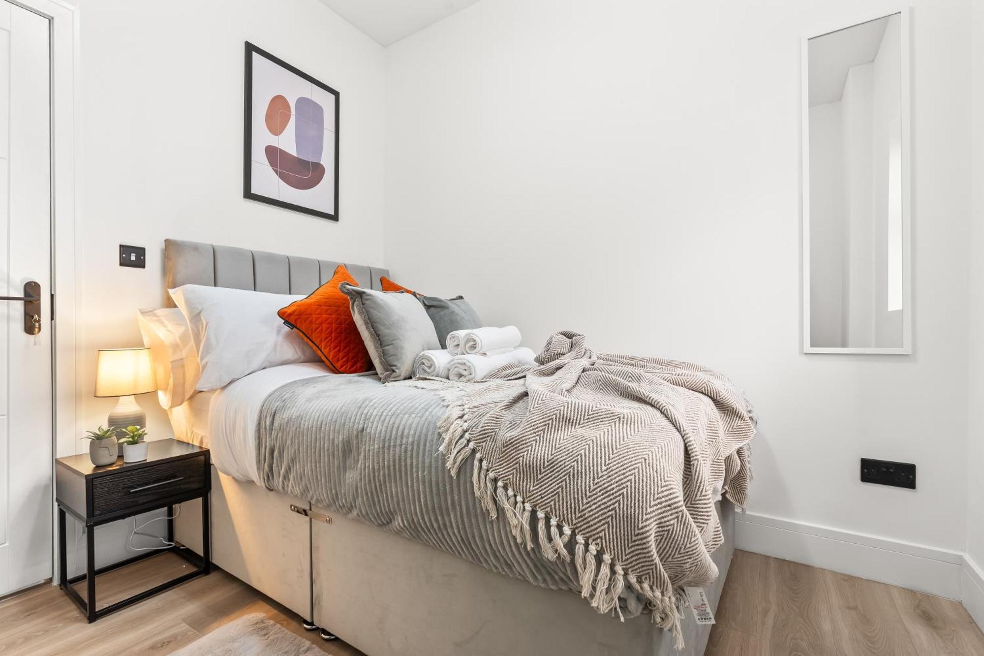Appartement Stunning 4 Bed, Sleeps 10, Parking *
