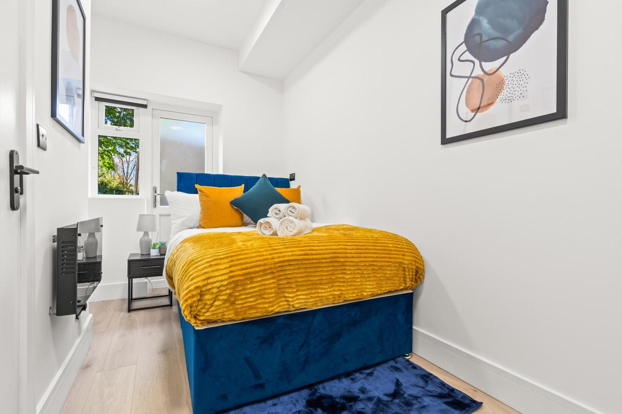 Stunning 4 Bed, Sleeps 10, Parking Appartement Londres