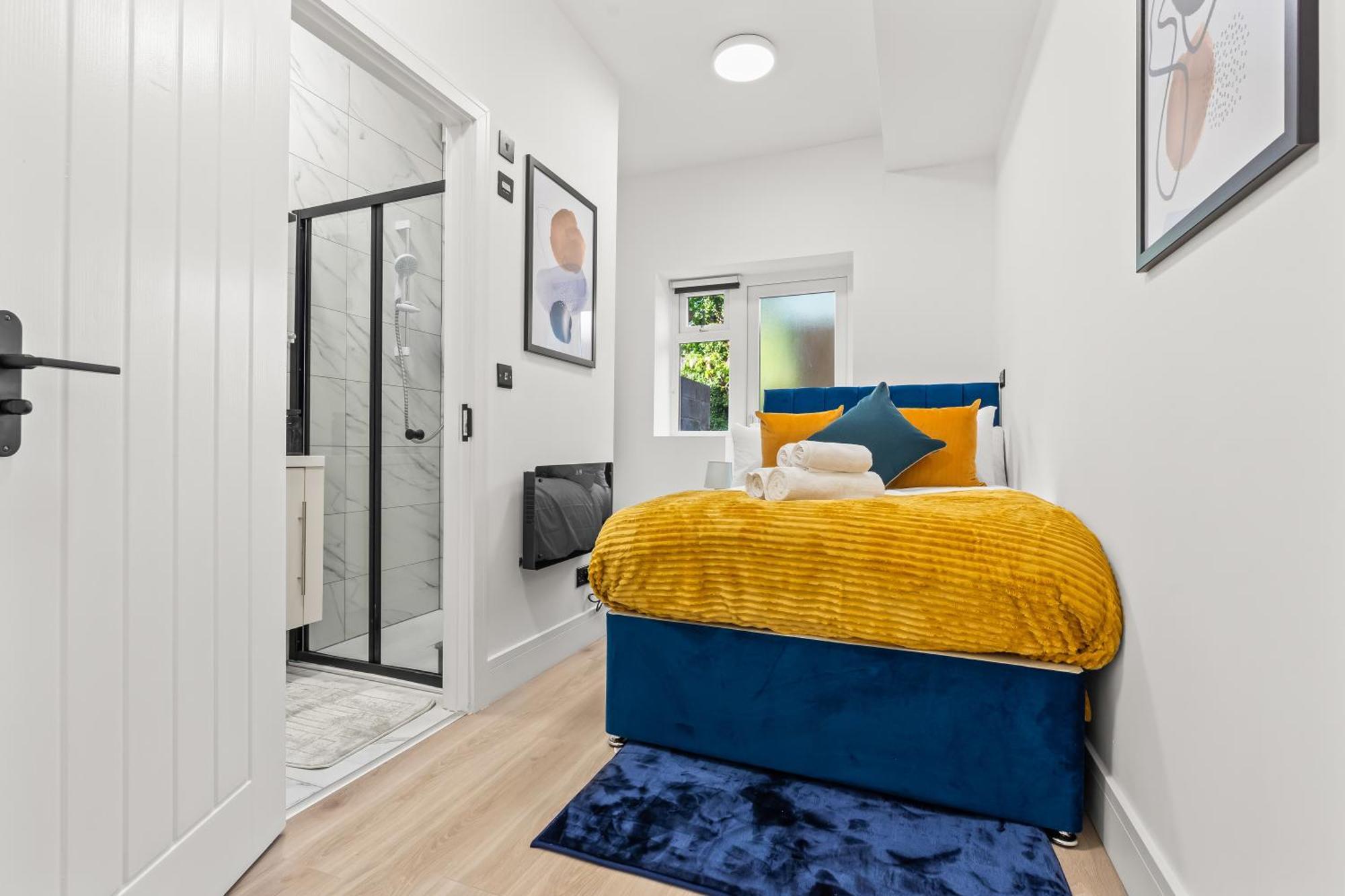Stunning 4 Bed, Sleeps 10, Parking * Londres