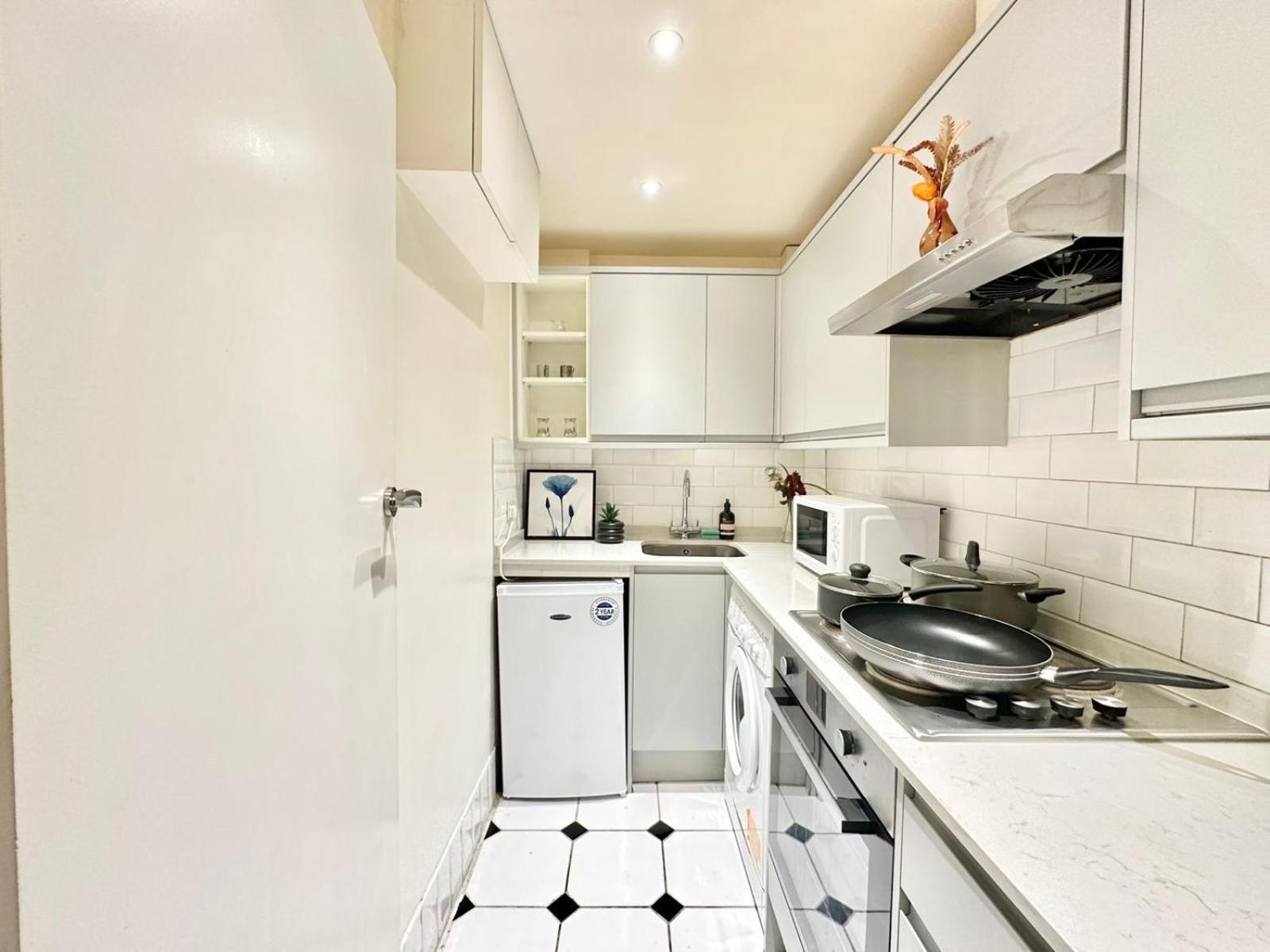 Park Lane Beautiful Appartement Londres