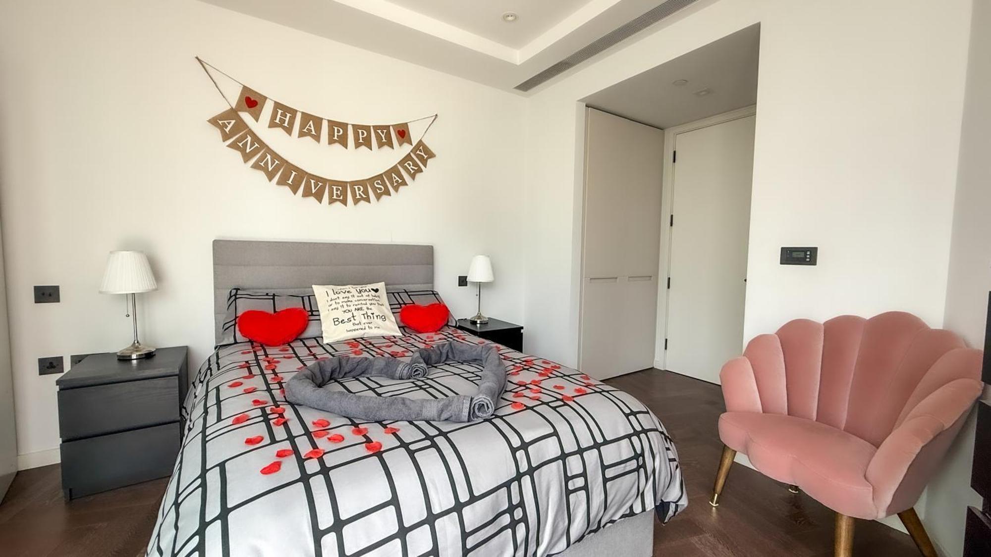 Luxury Steps From Battersea Power St And Close To Victoria & Chelsea Apartamento *
