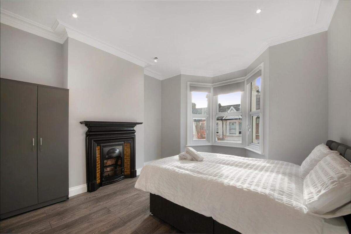 North Kensington Westfield 3 Bedroom New Deluxaprt Londres