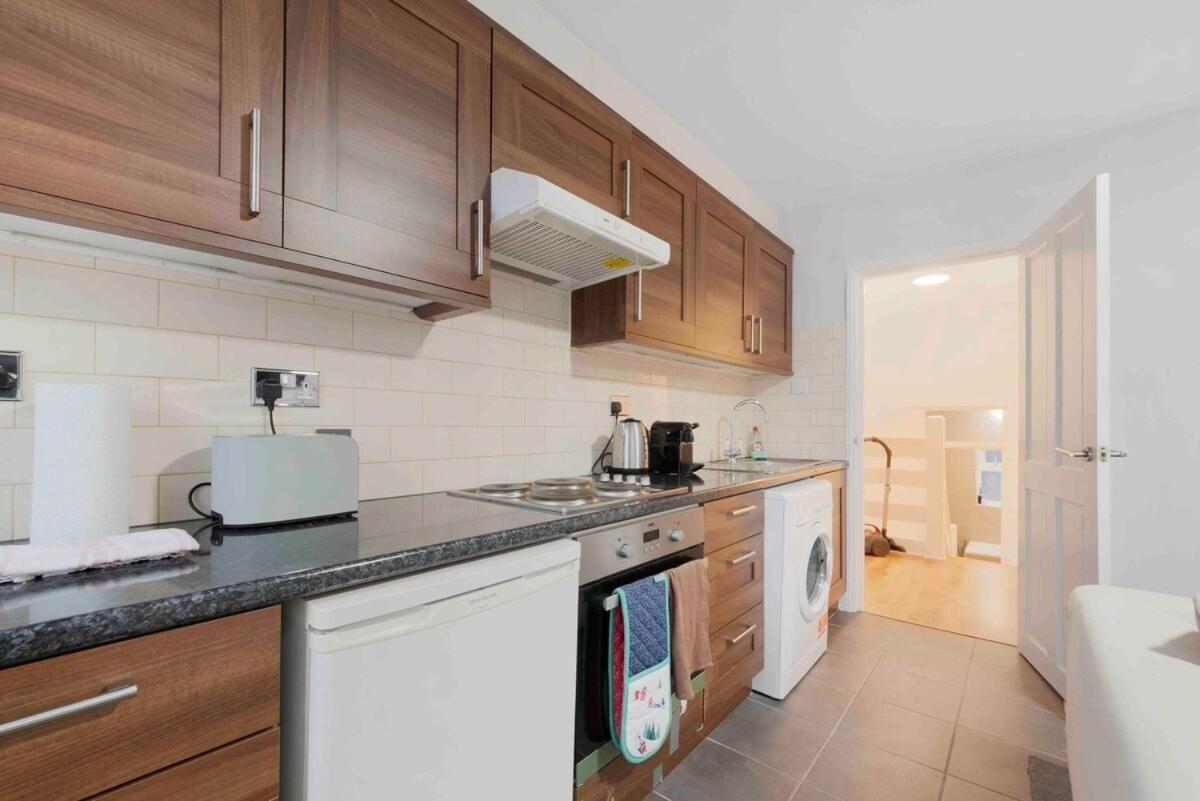 New 1 Bed Westfield Chiswick Hammersmith Appartement Londres