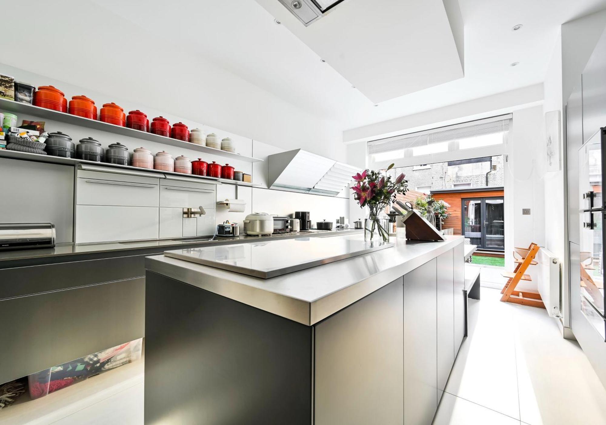 Earl's Court 3 Bed With Private Garden * Londres