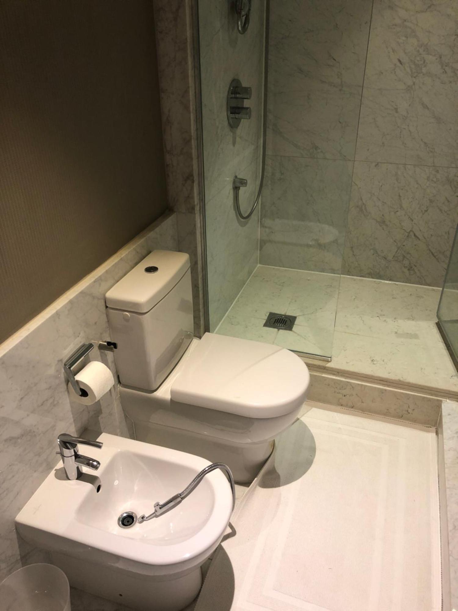 Willesden Hk Hotel *