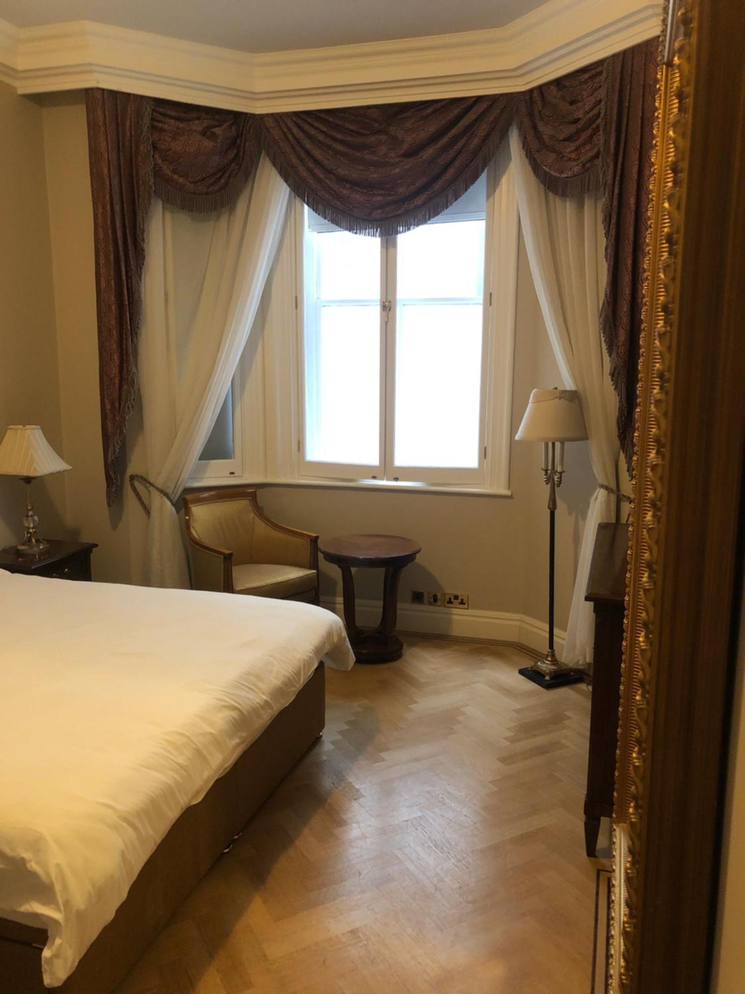 Hotel Willesden Hk *