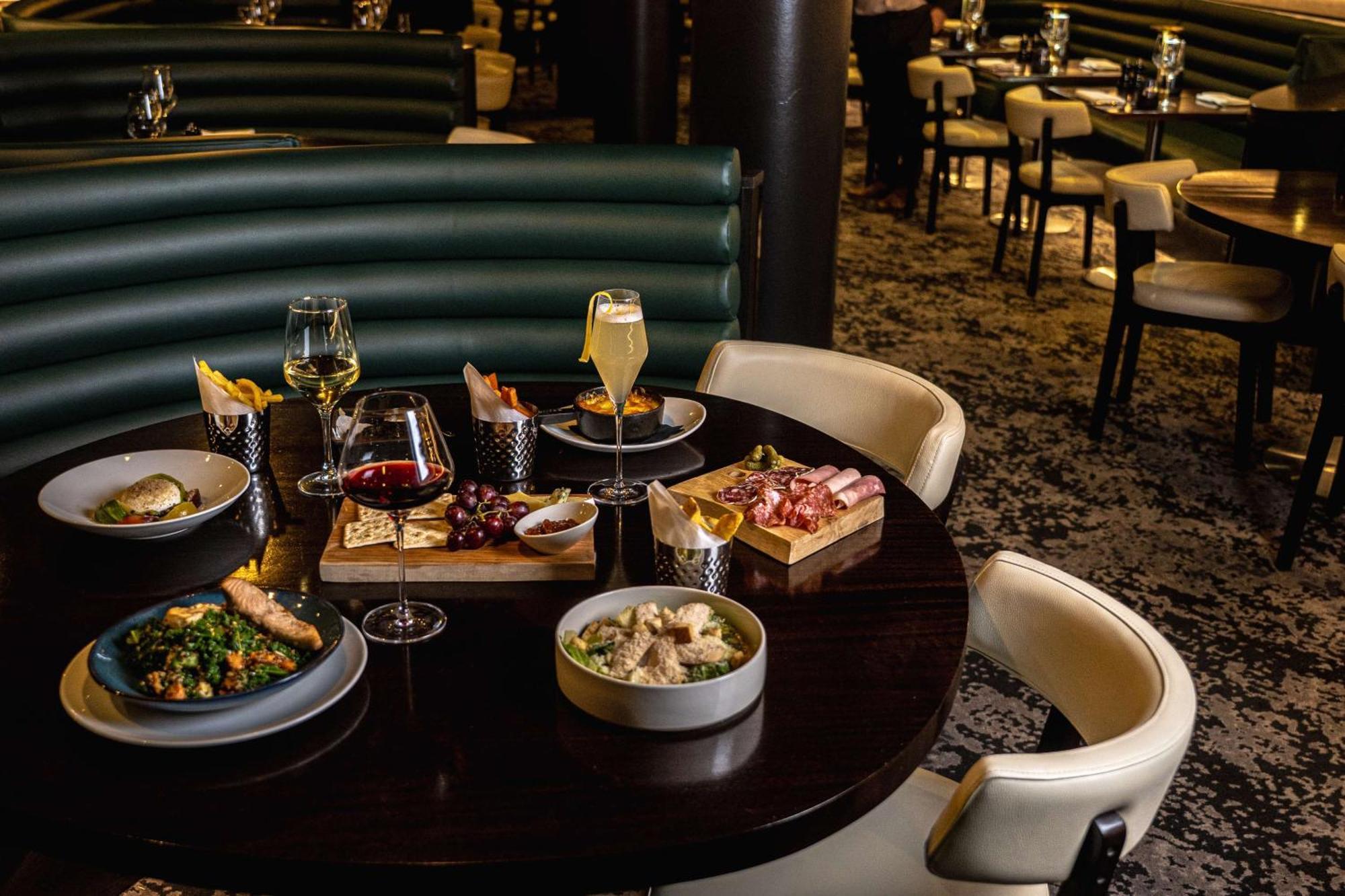 The Westminster London, Curio Collection By Hilton London
