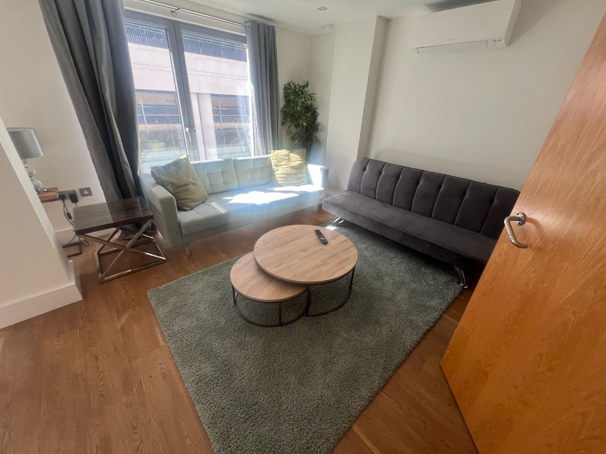 Apartamento Modern 2 Bed 2 Bath Hyde Park