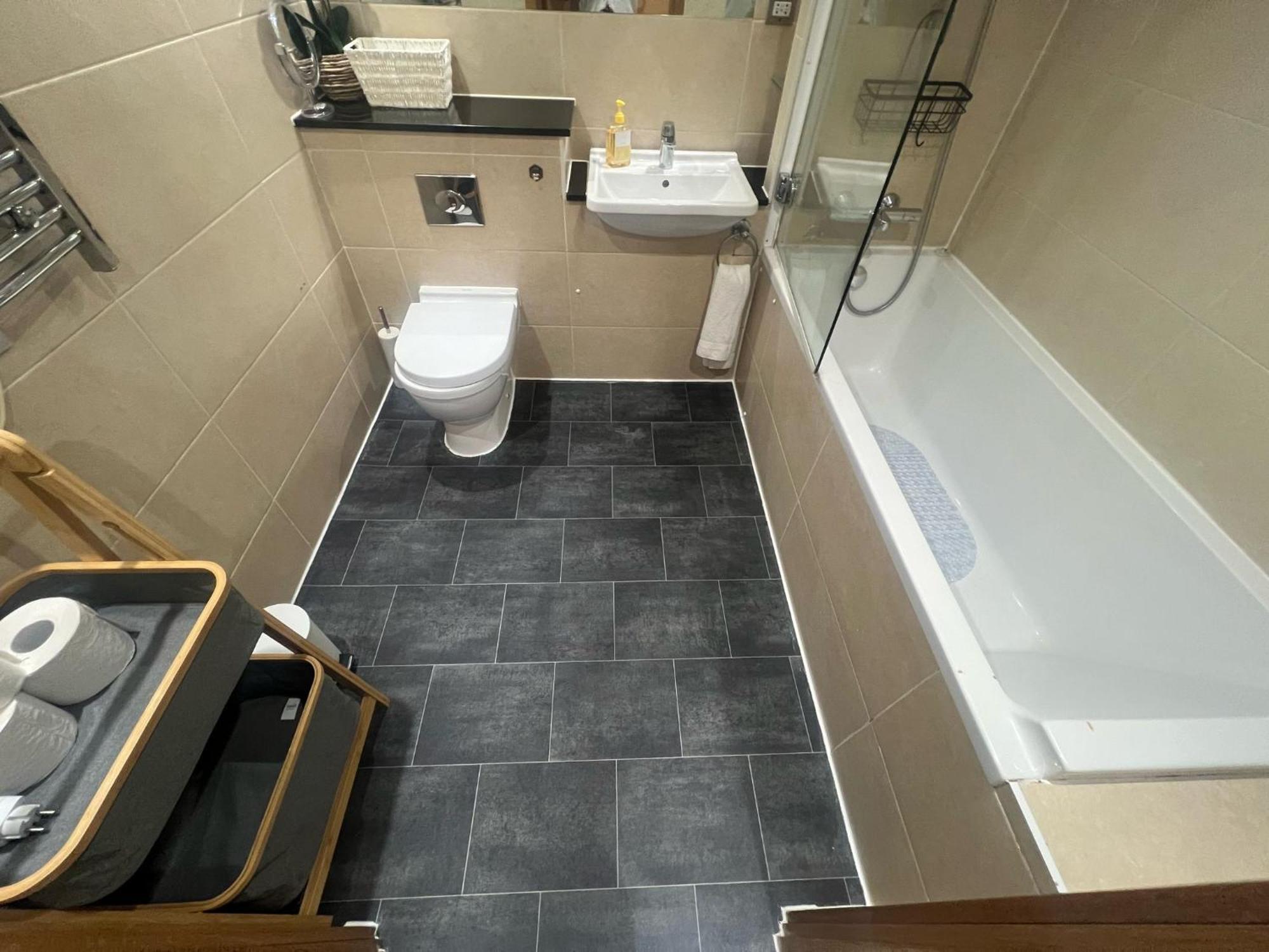 Apartamento Modern 2 Bed 2 Bath Hyde Park Londres
