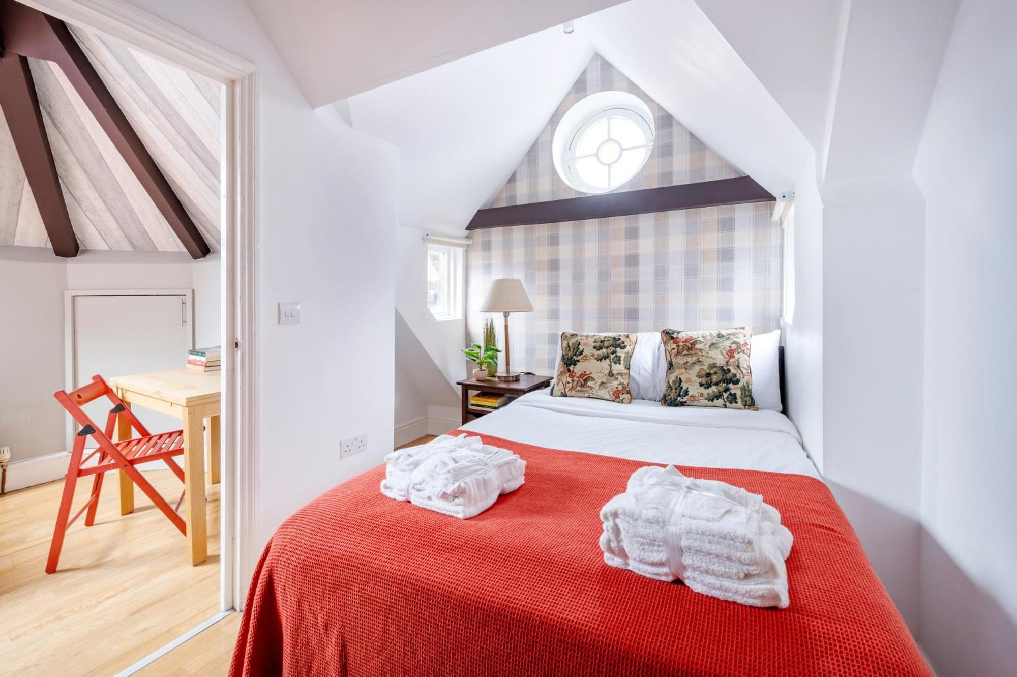 Sunny Loft In Center Of Apartamento Londres