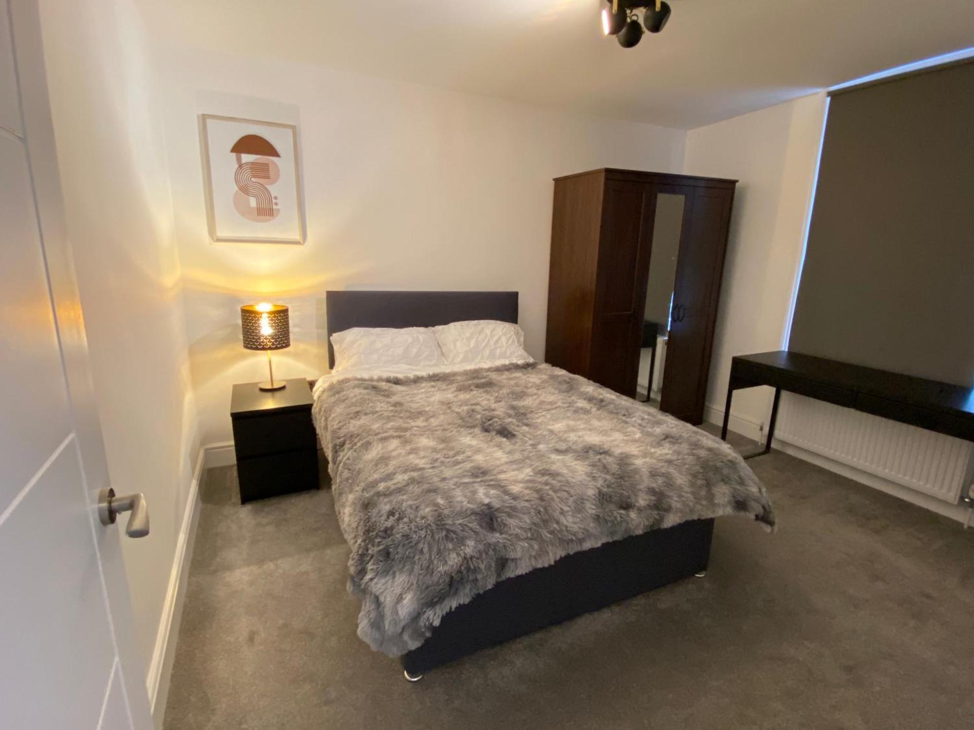 Bright & Spacious 2-Bed, 2-Bath In The Heart Of Central London - Whole Apartment Apartamento *
