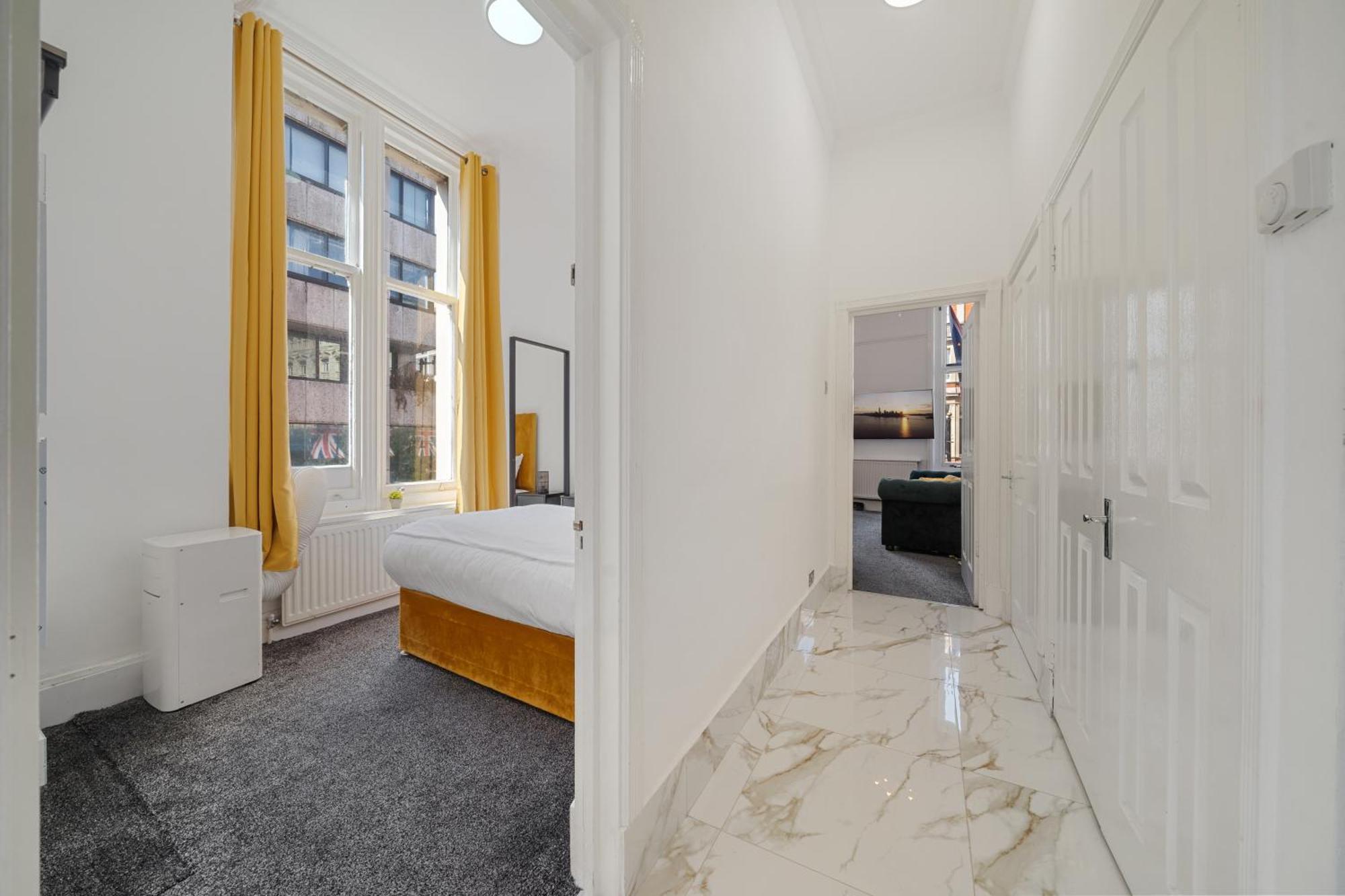 Elegant 3 Bedroom On Oxford Street Luxury Living In 2gc Appartement *