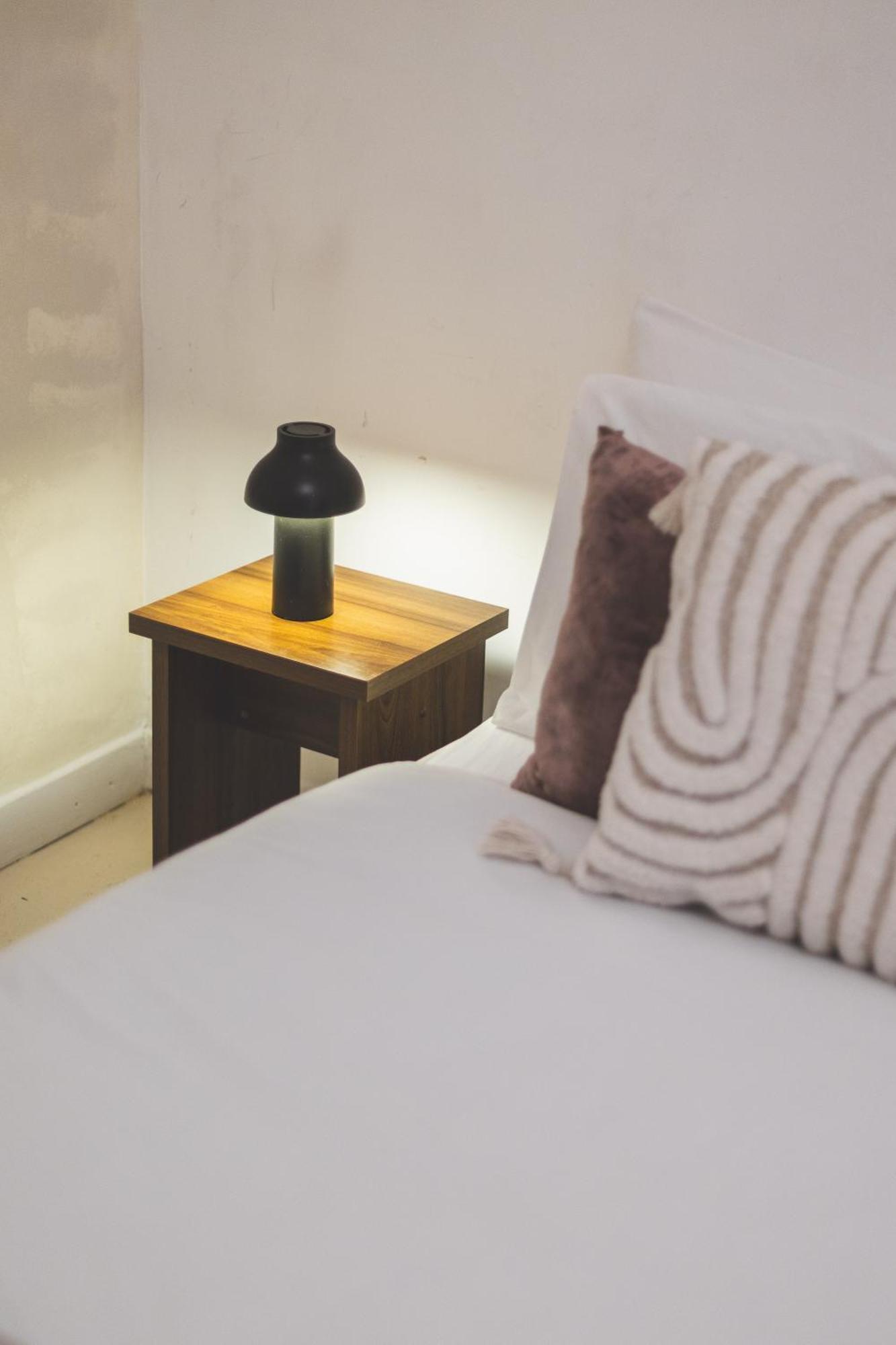 Bright & Spacious 2br Flat, Great Transport Links * Londres
