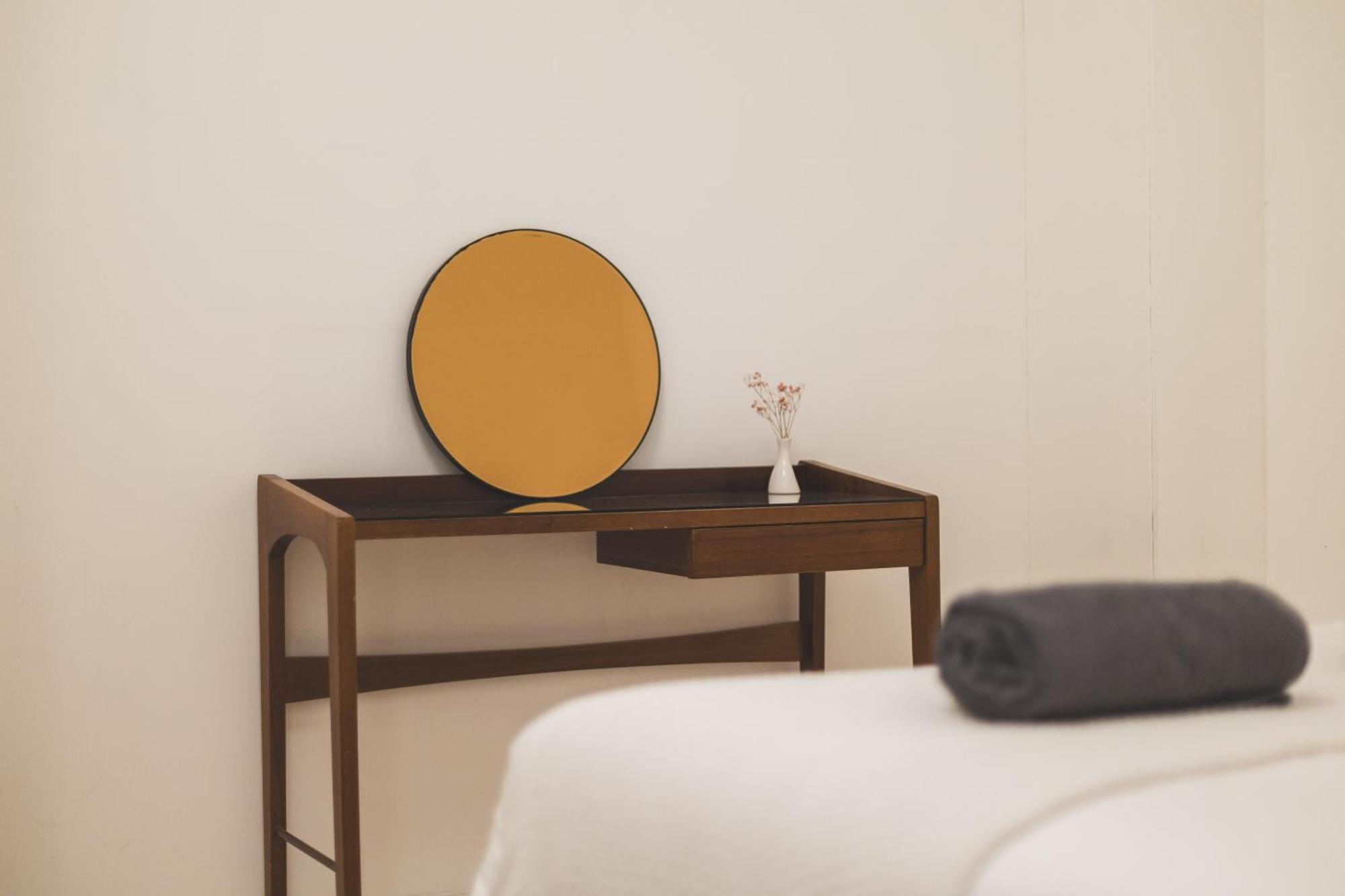 Bright & Spacious 2br Flat, Great Transport Links Appartement