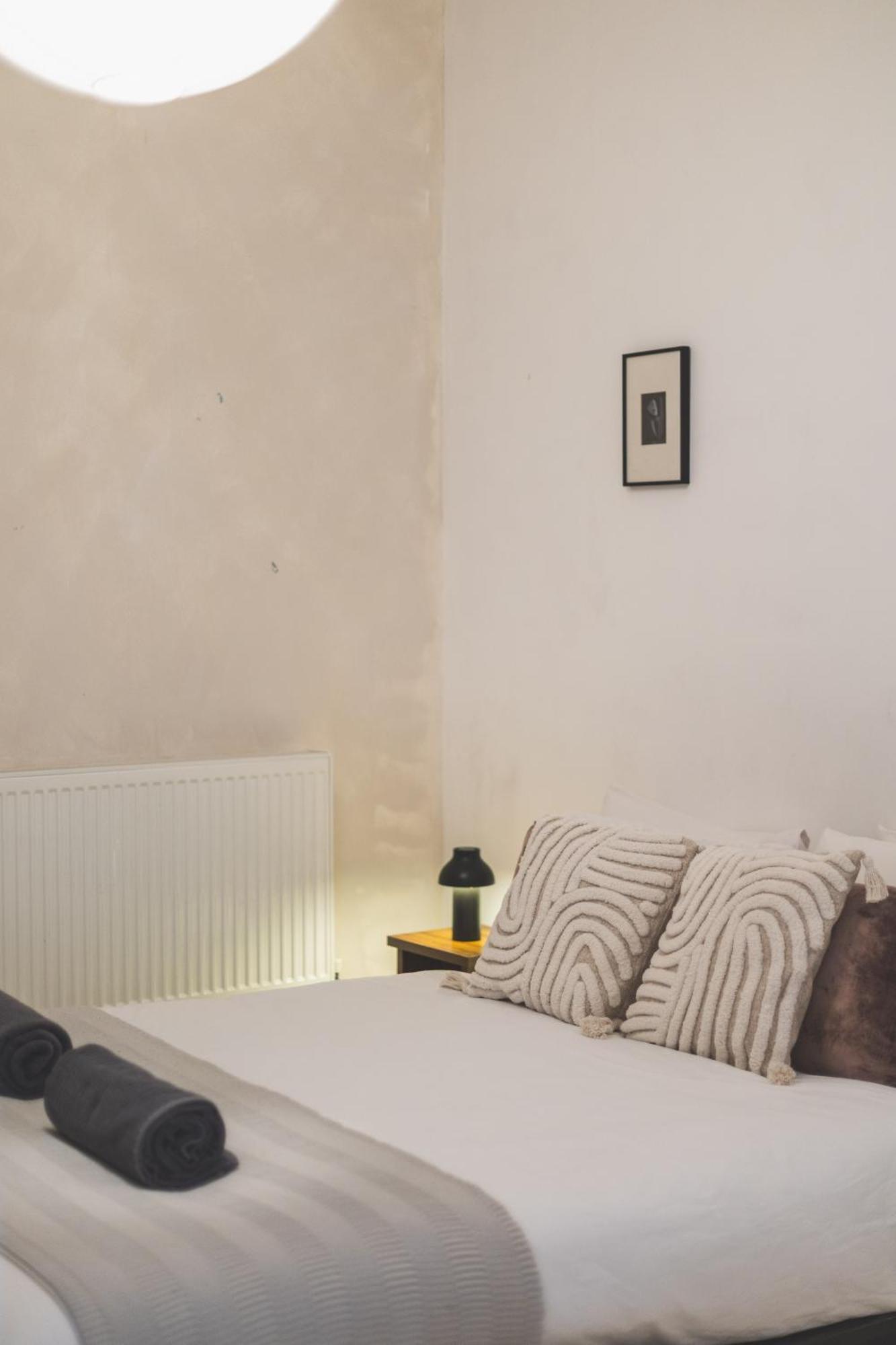 Bright & Spacious 2br Flat, Great Transport Links Appartement Londres