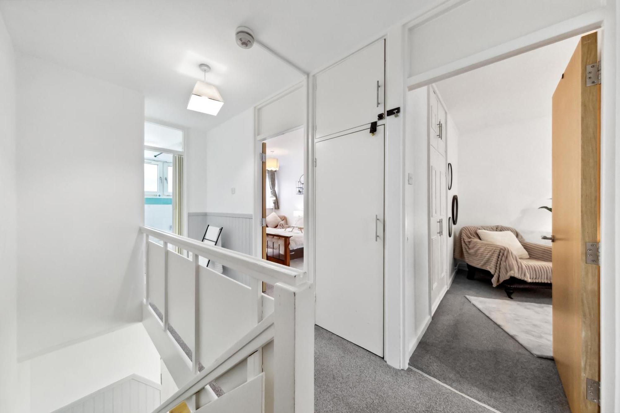 Spacious 3-bed Near Shoreditch With Parking Appartement *