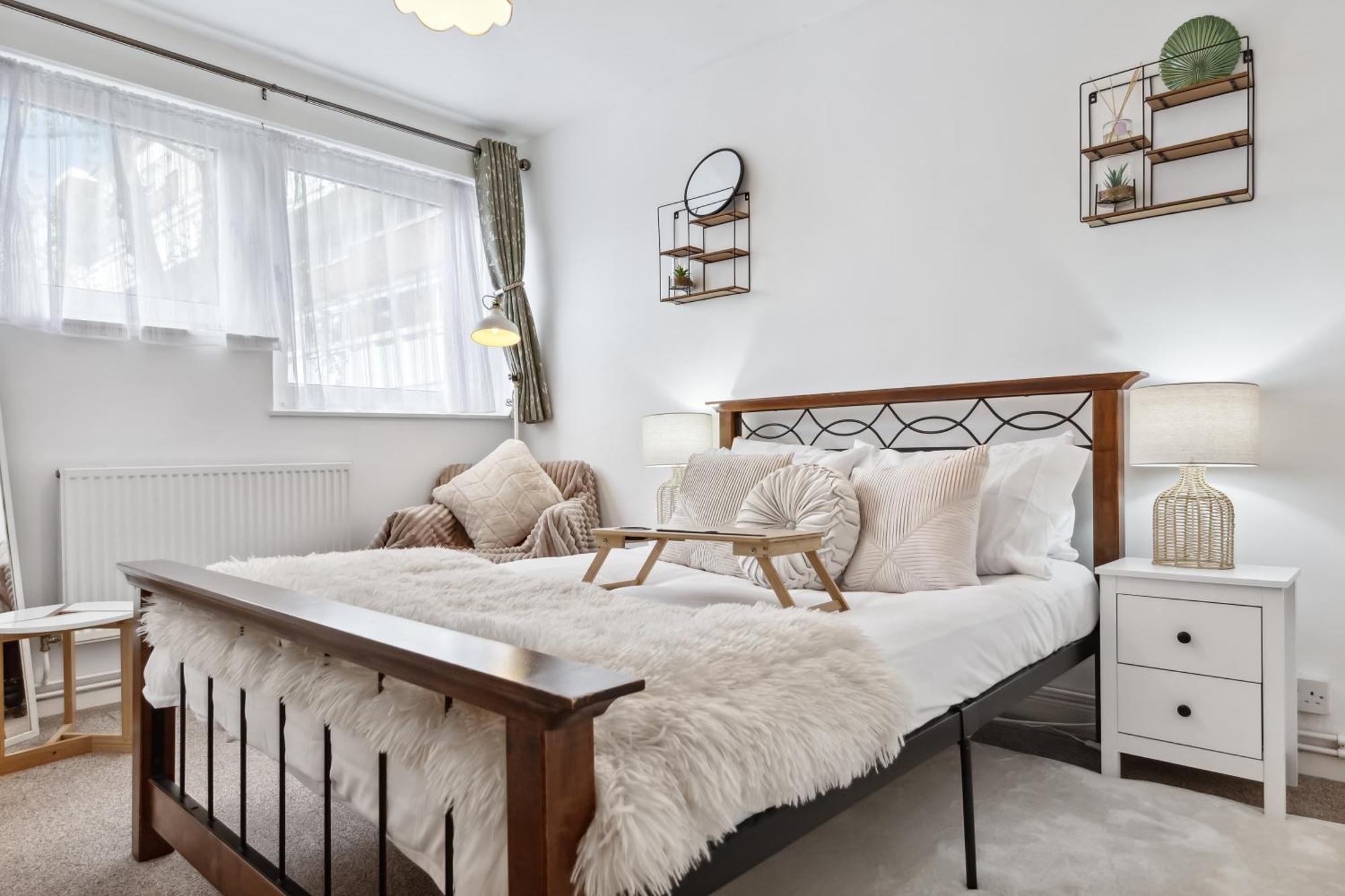 Apartamento Spacious 3-bed Near Shoreditch With Parking