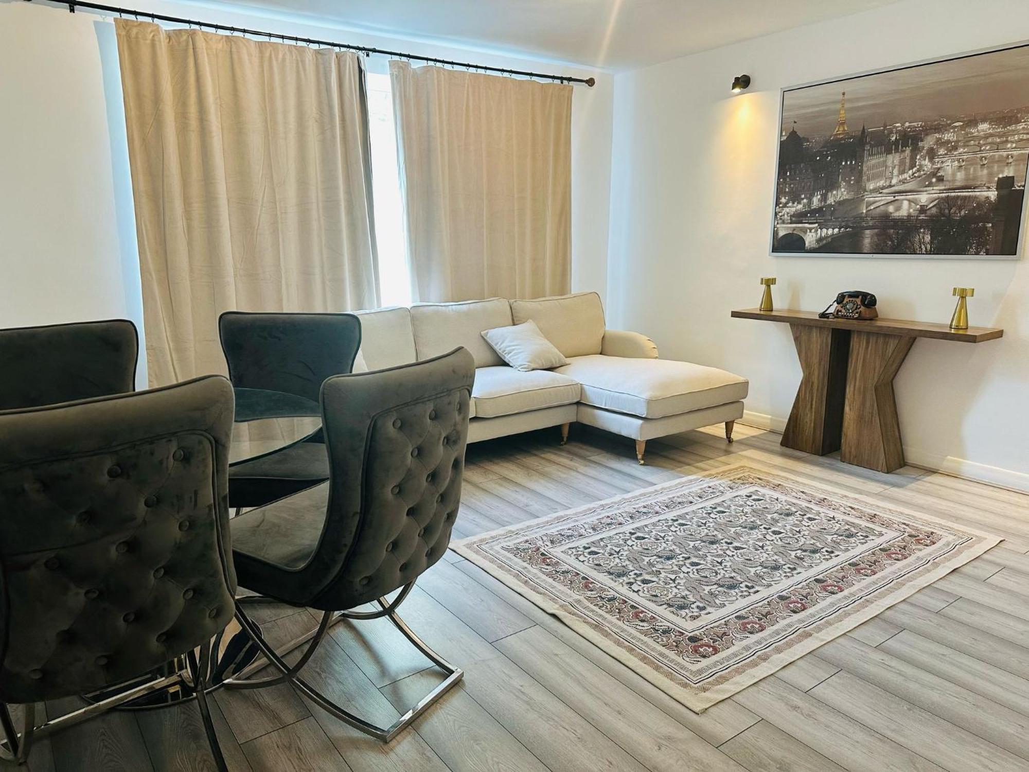 Entire 2-bedroom Flat Close To Hyde Park, Paddington Station, Bayswater And Queensway Station Appartement