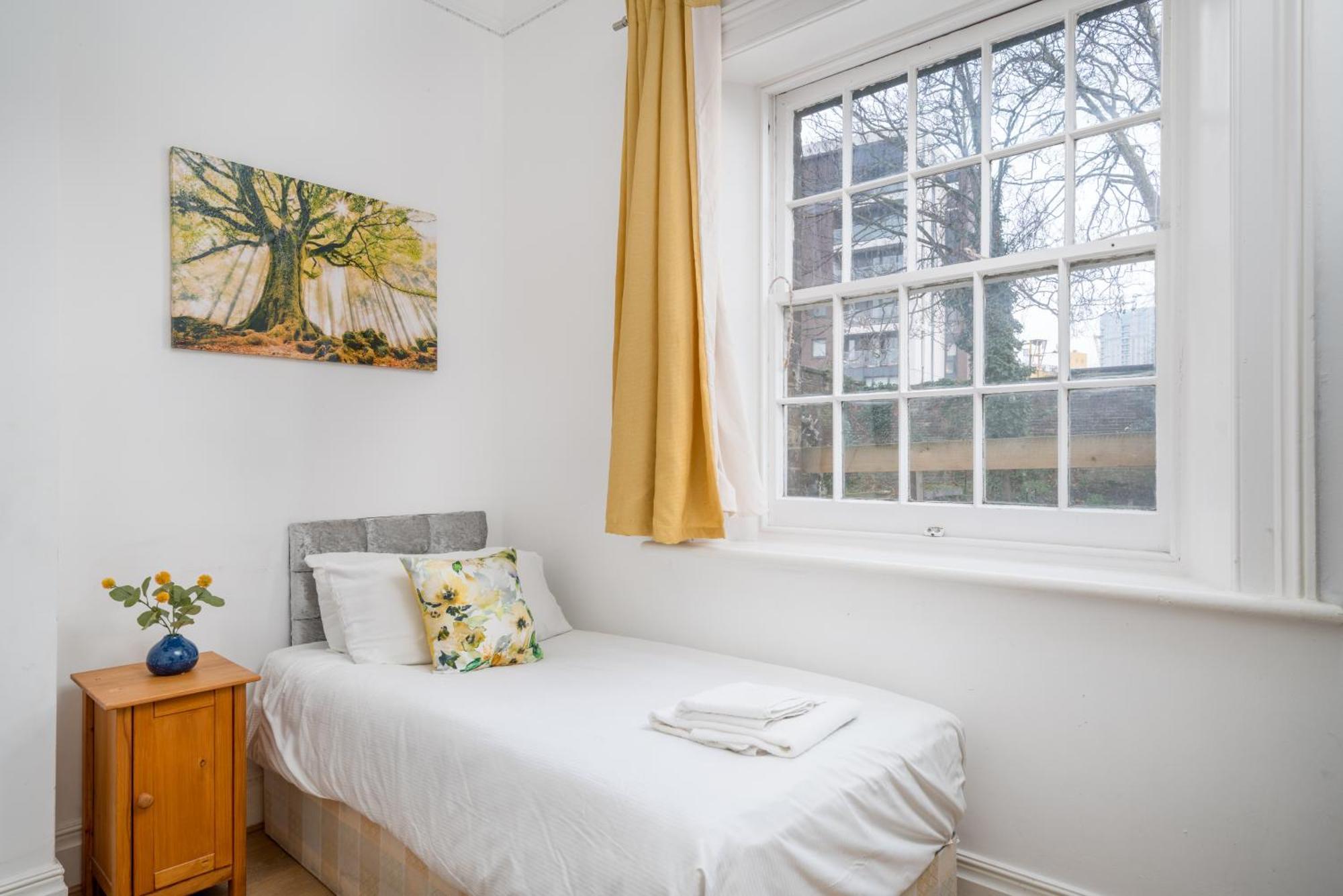 Larger Groups Close To O2 Arena Excel Canary Wharf With Wifi And Parking Within Mins Walk To Drl & Jubilee Line Appartement *