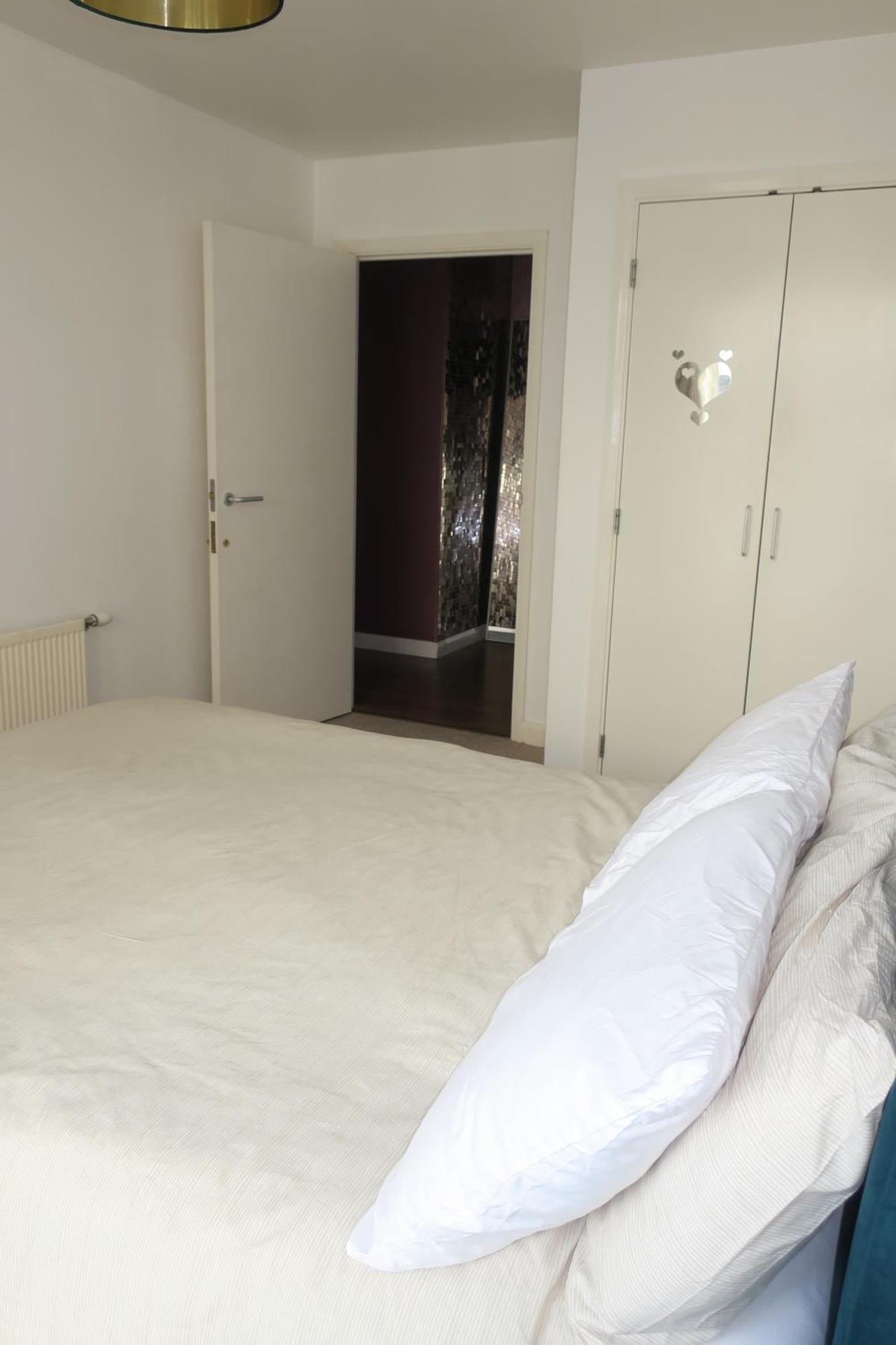 Cozy 2 Bed Flat 5min Walk To Stratford Westfield * Londres