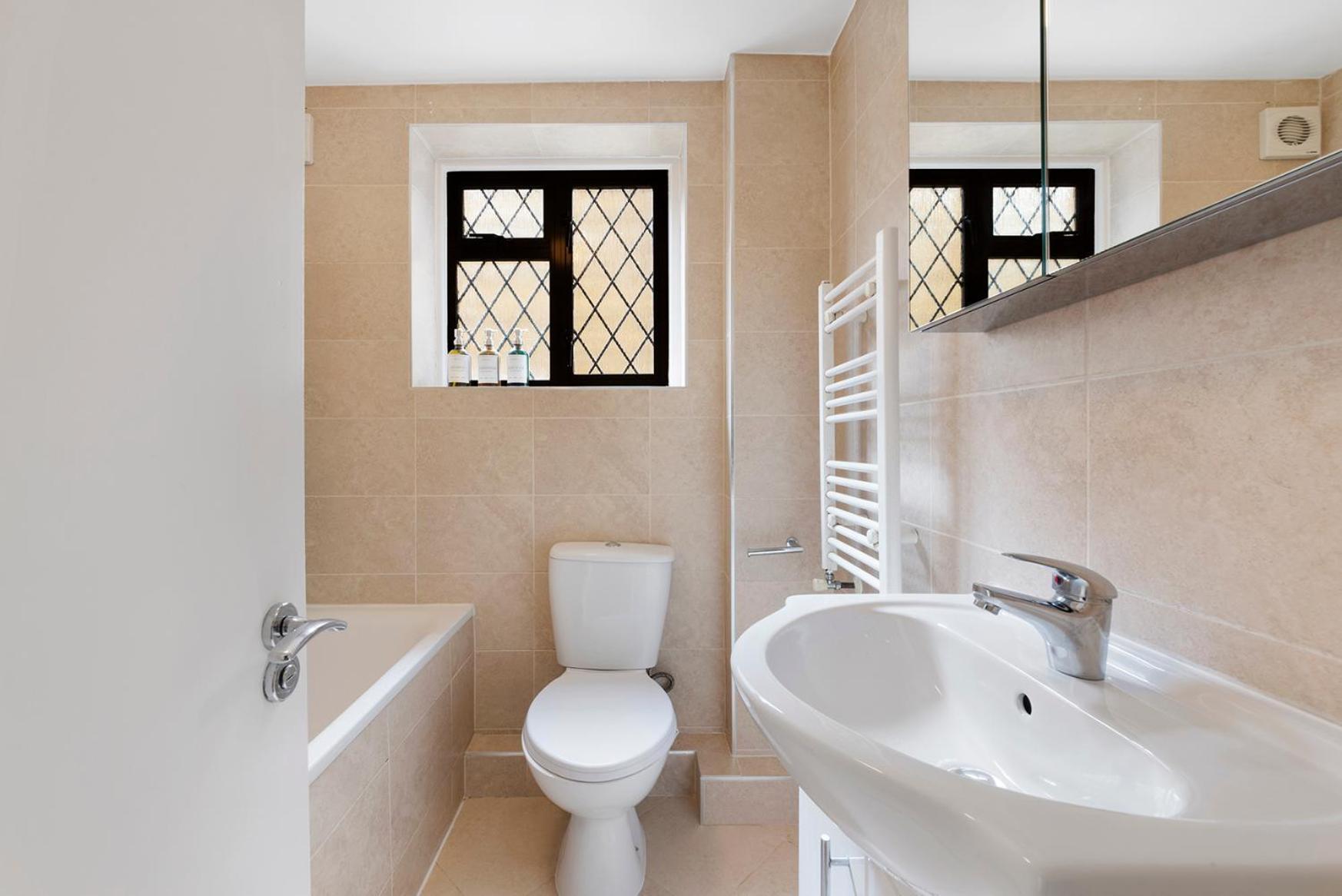 Peaceful Crouch Hill Flat By Morethanstays Appartement *